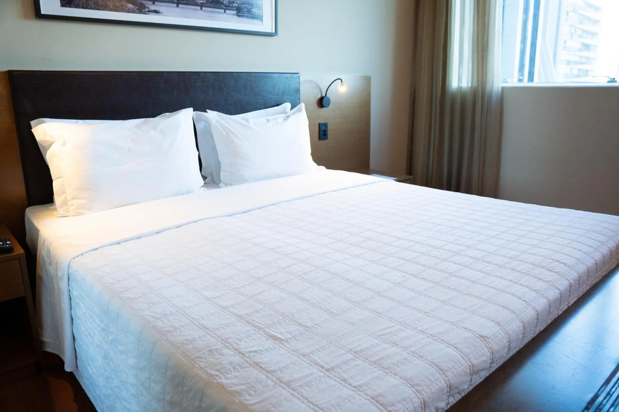 Bed in Golden Tulip Porto Vitória