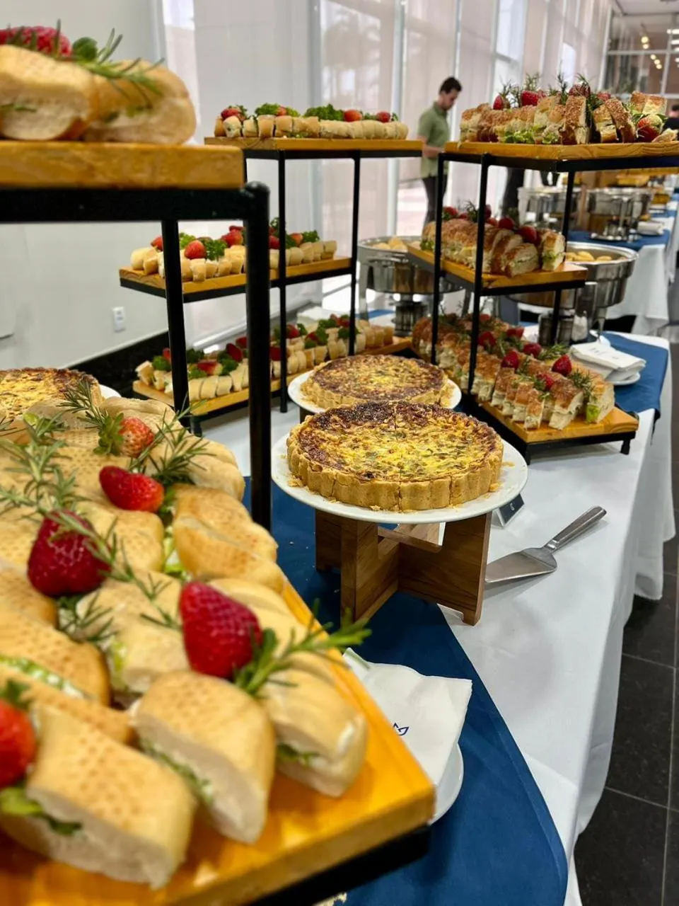 Food in Golden Tulip Porto Vitória