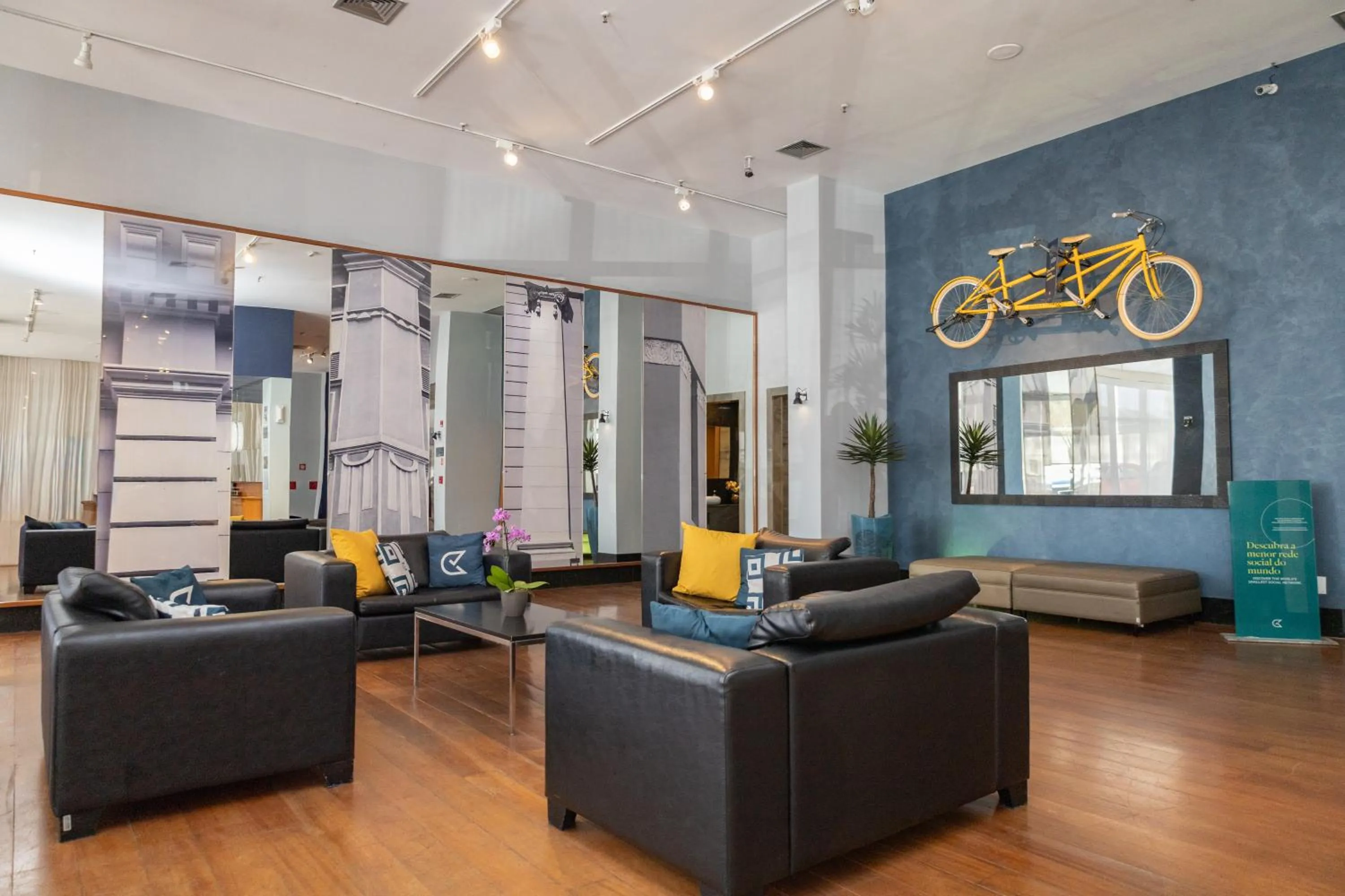 Living room in Golden Tulip Porto Vitória