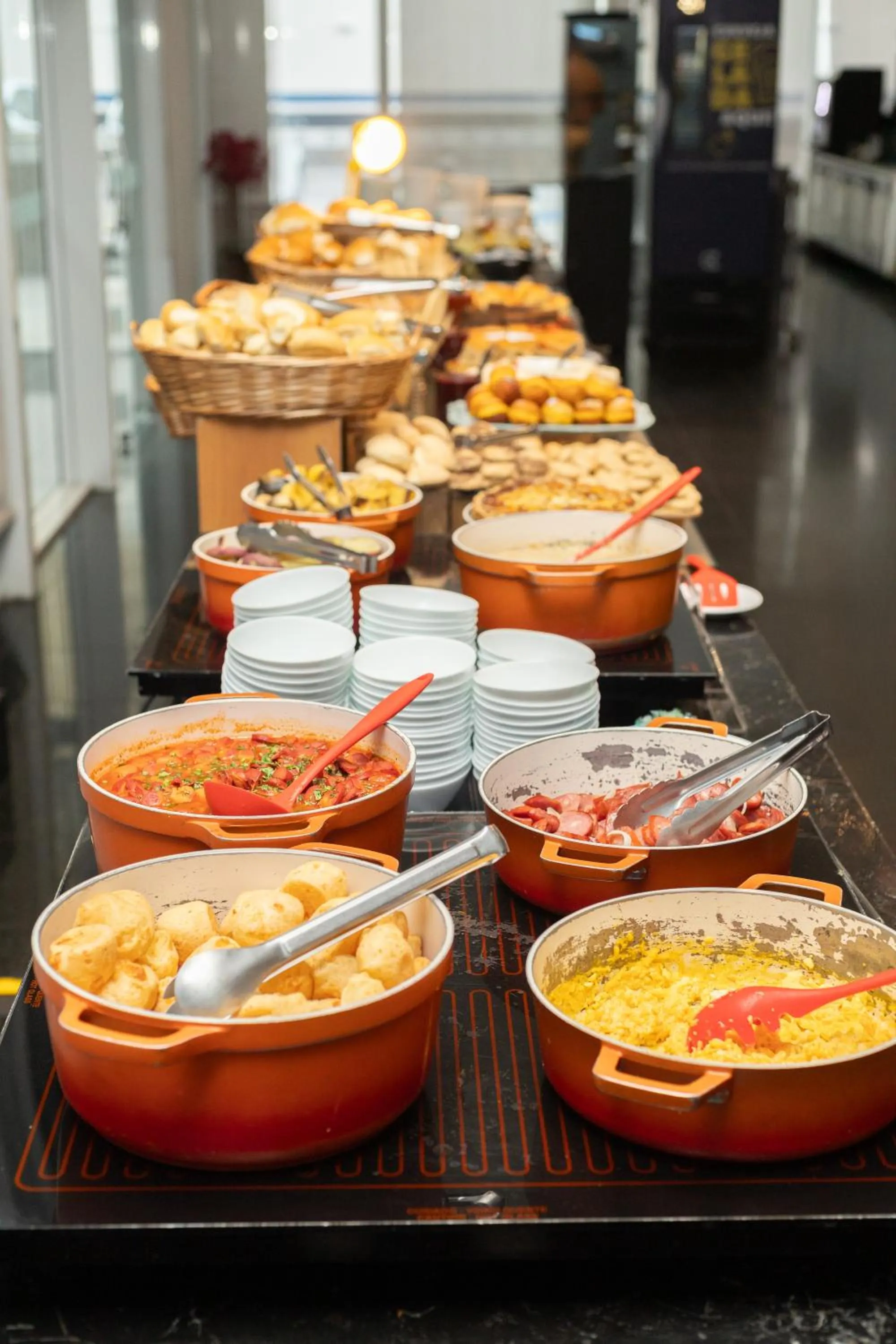 Food in Golden Tulip Porto Vitória