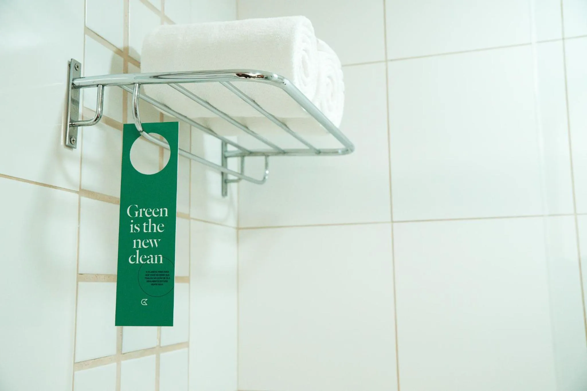 Bathroom in Golden Tulip Porto Vitória