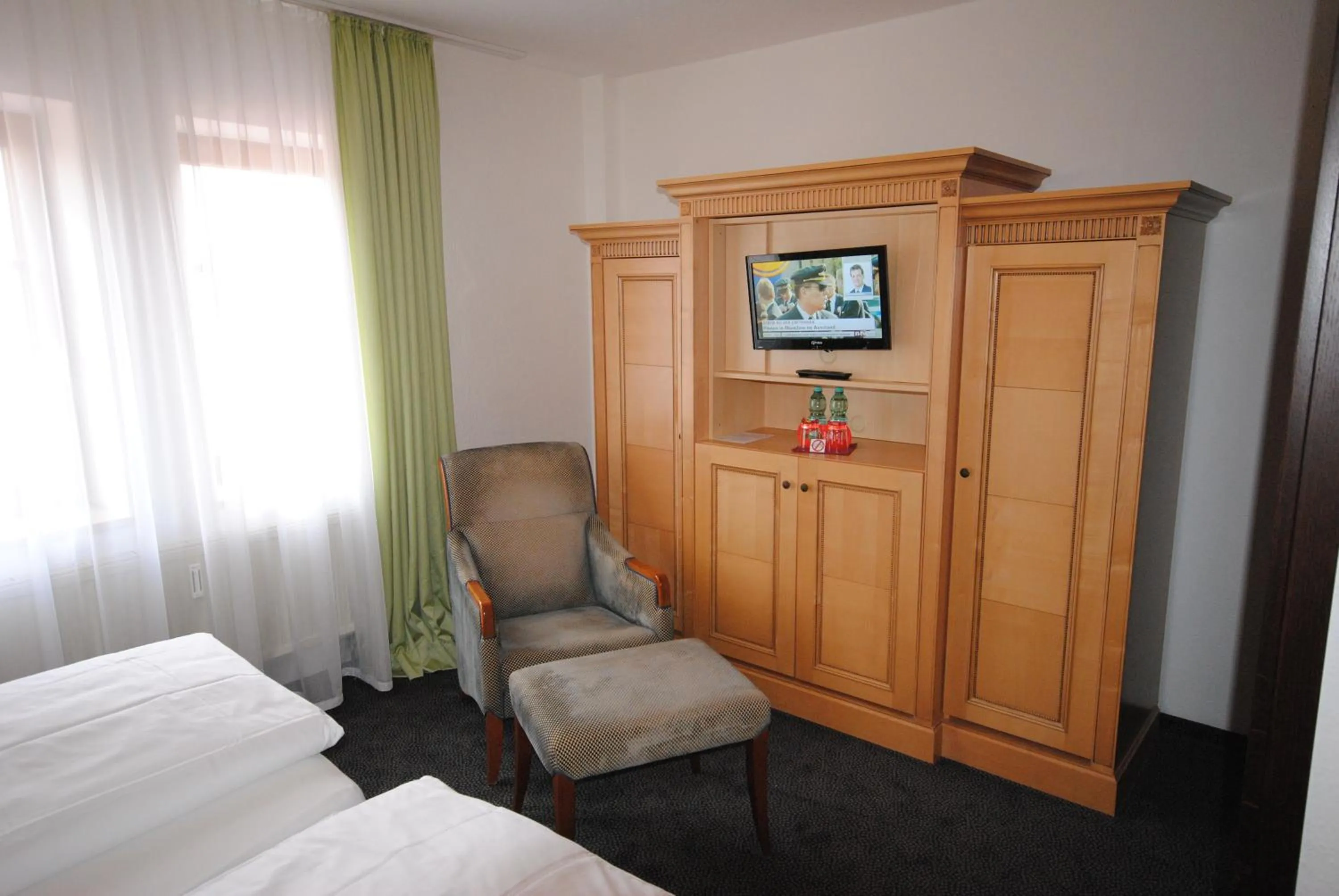 Photo of the whole room, Bed in Gästehaus Bavaria