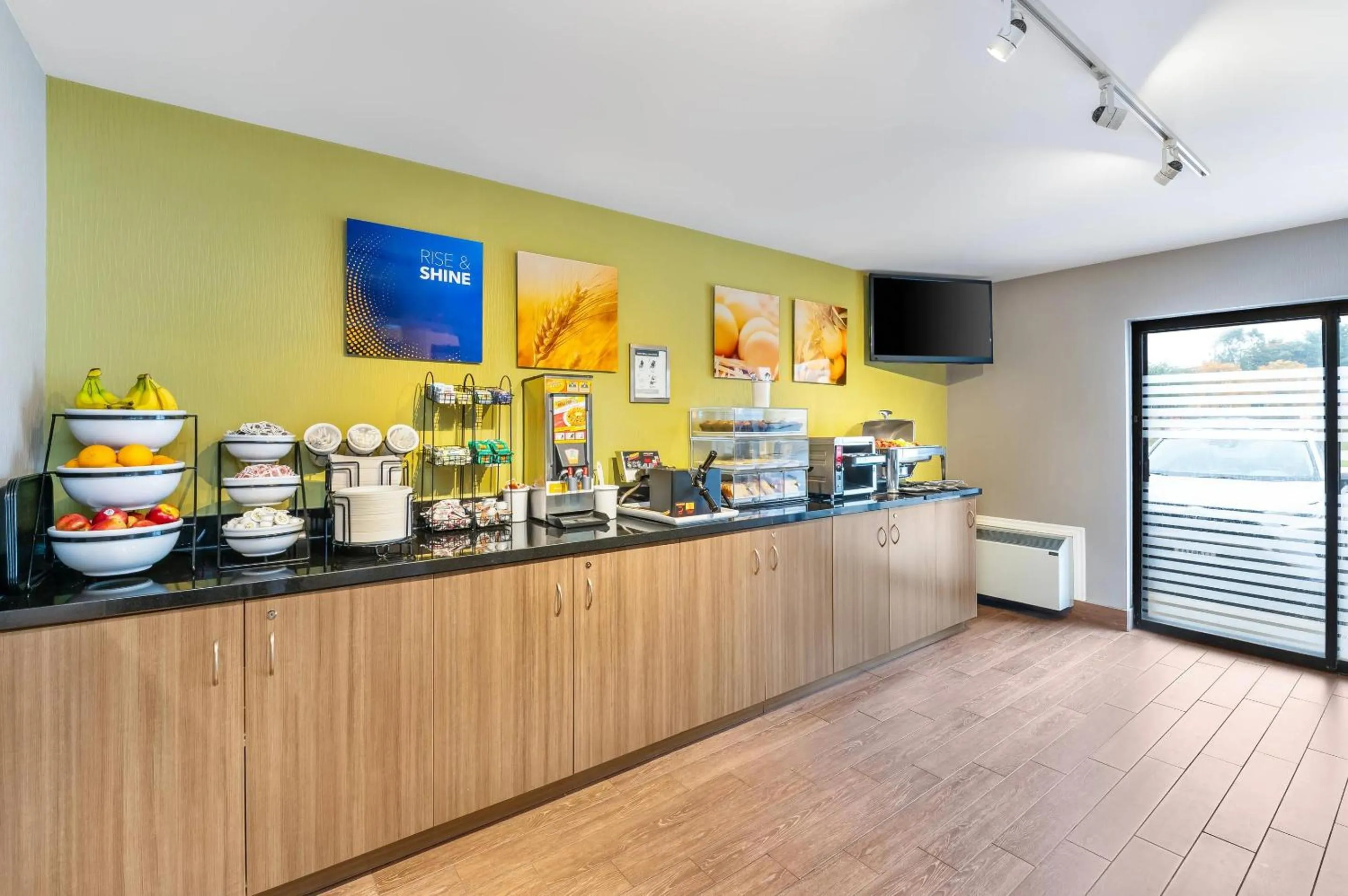 Breakfast in Comfort Inn