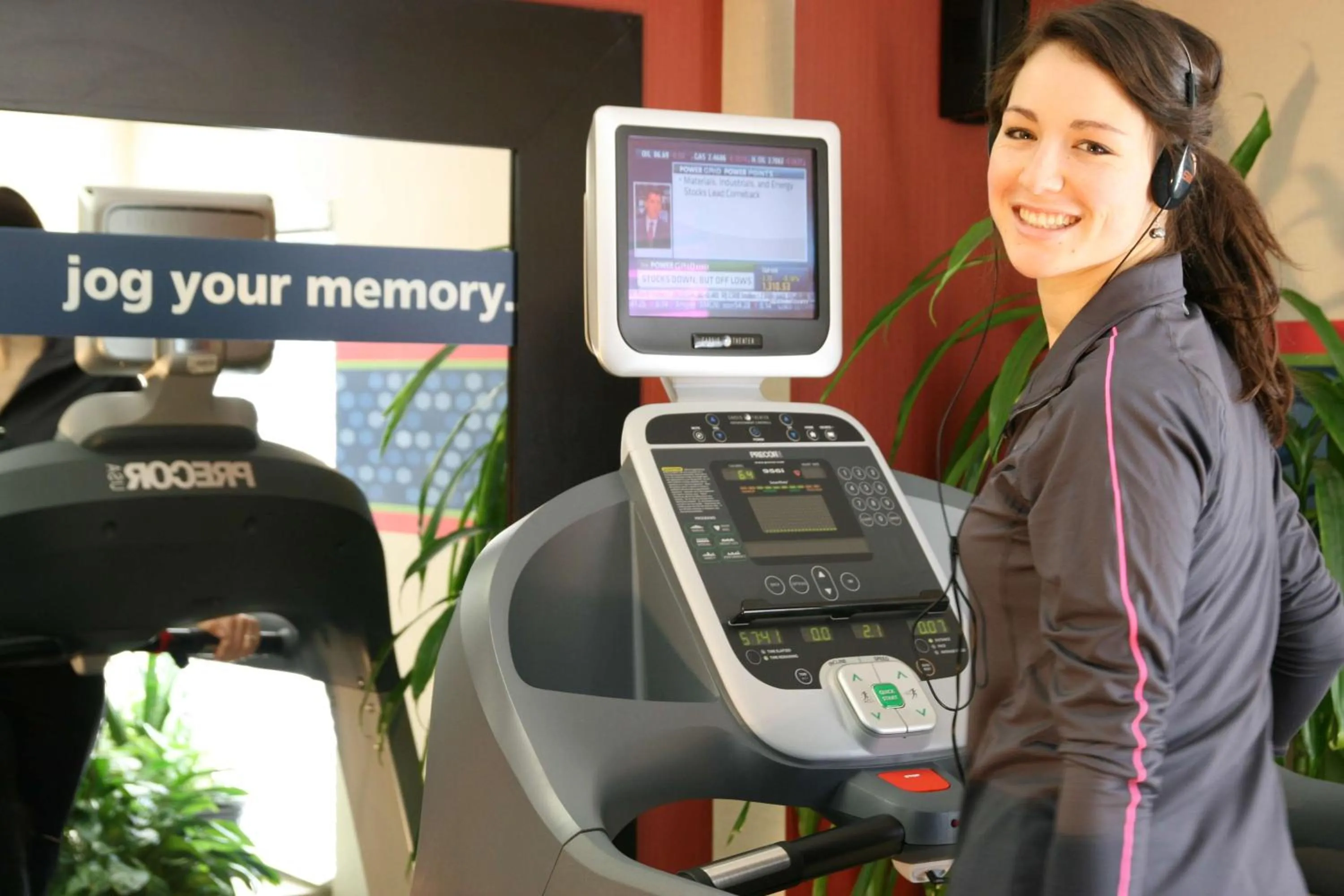 Fitness centre/facilities in Hampton Inn Greensboro Airport