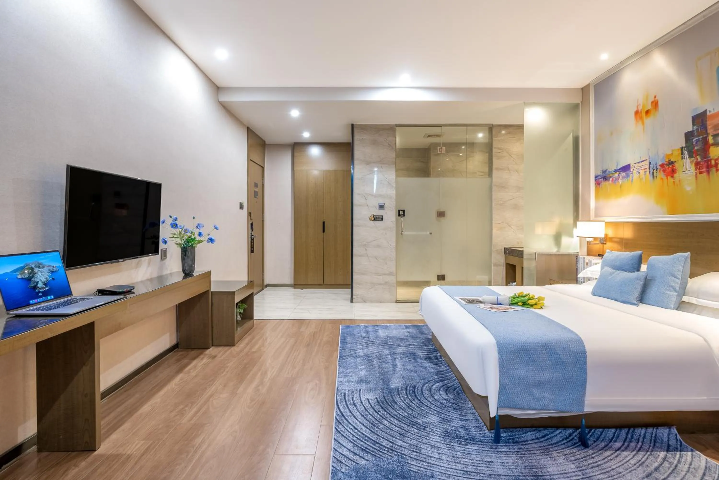 Bed in Zhongshan Bafei Hotel