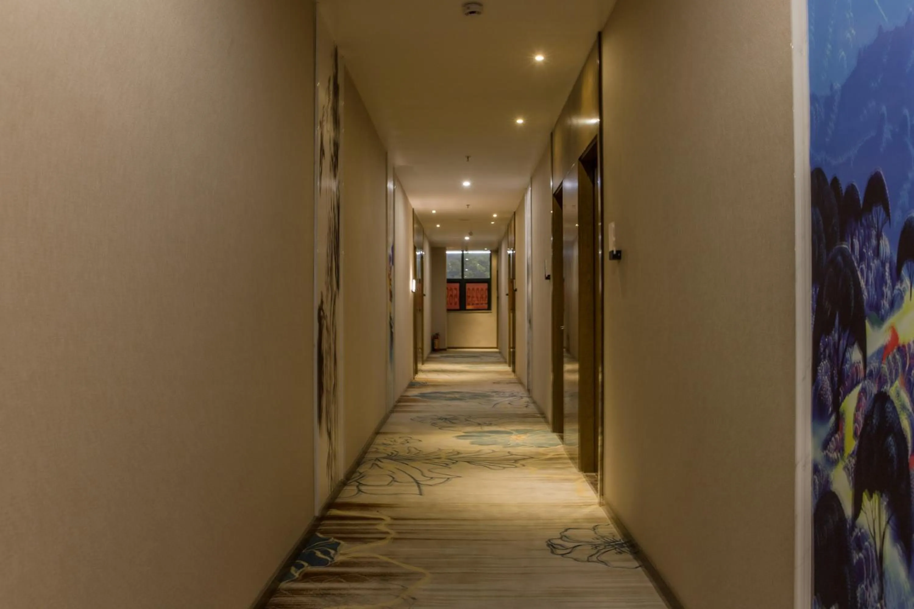 Zhongshan Bafei Hotel