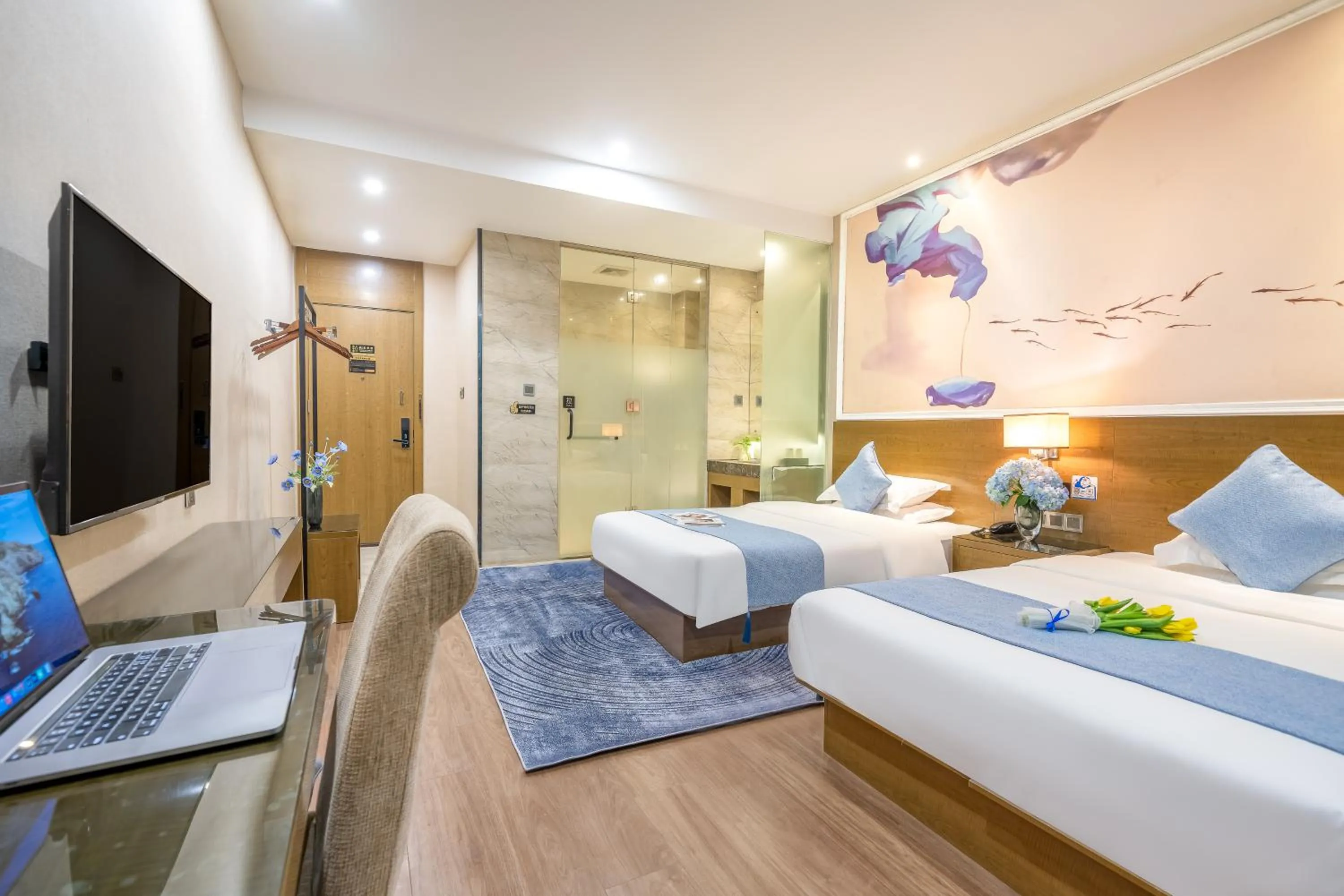 Bed in Zhongshan Bafei Hotel