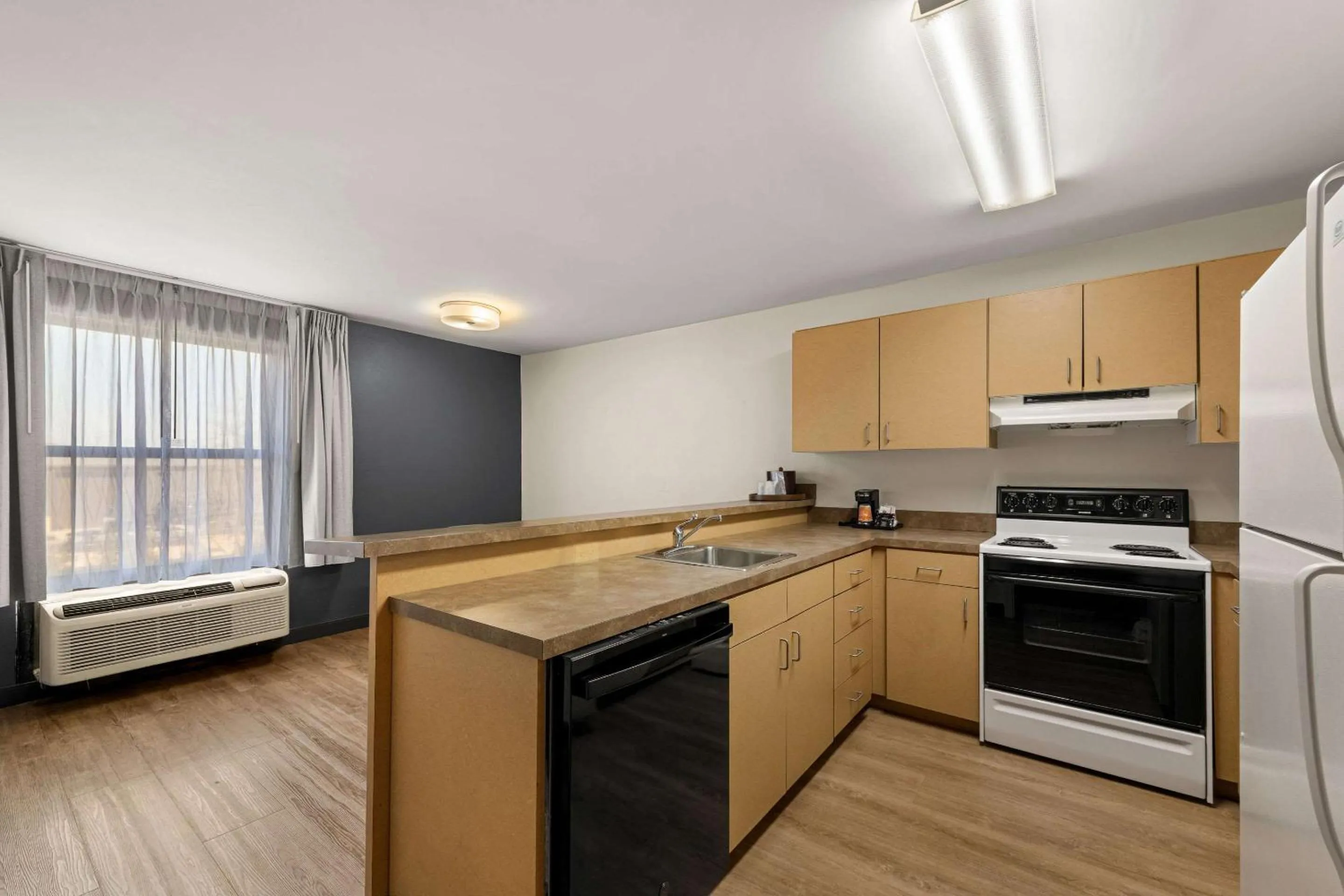 Bedroom in Quality Inn & Suites Matthews - Charlotte