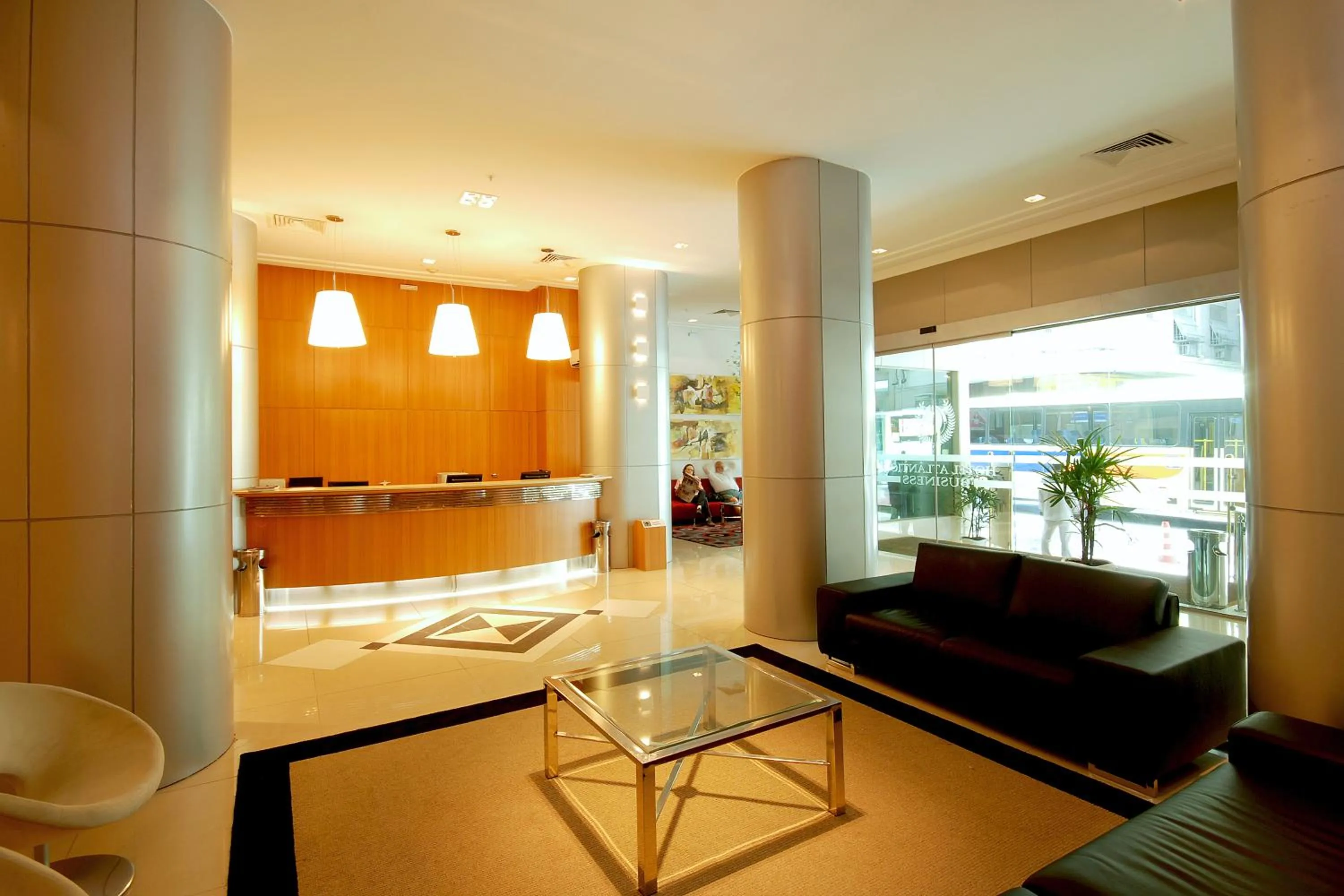 Lobby or reception in Hotel Atlântico Business Centro