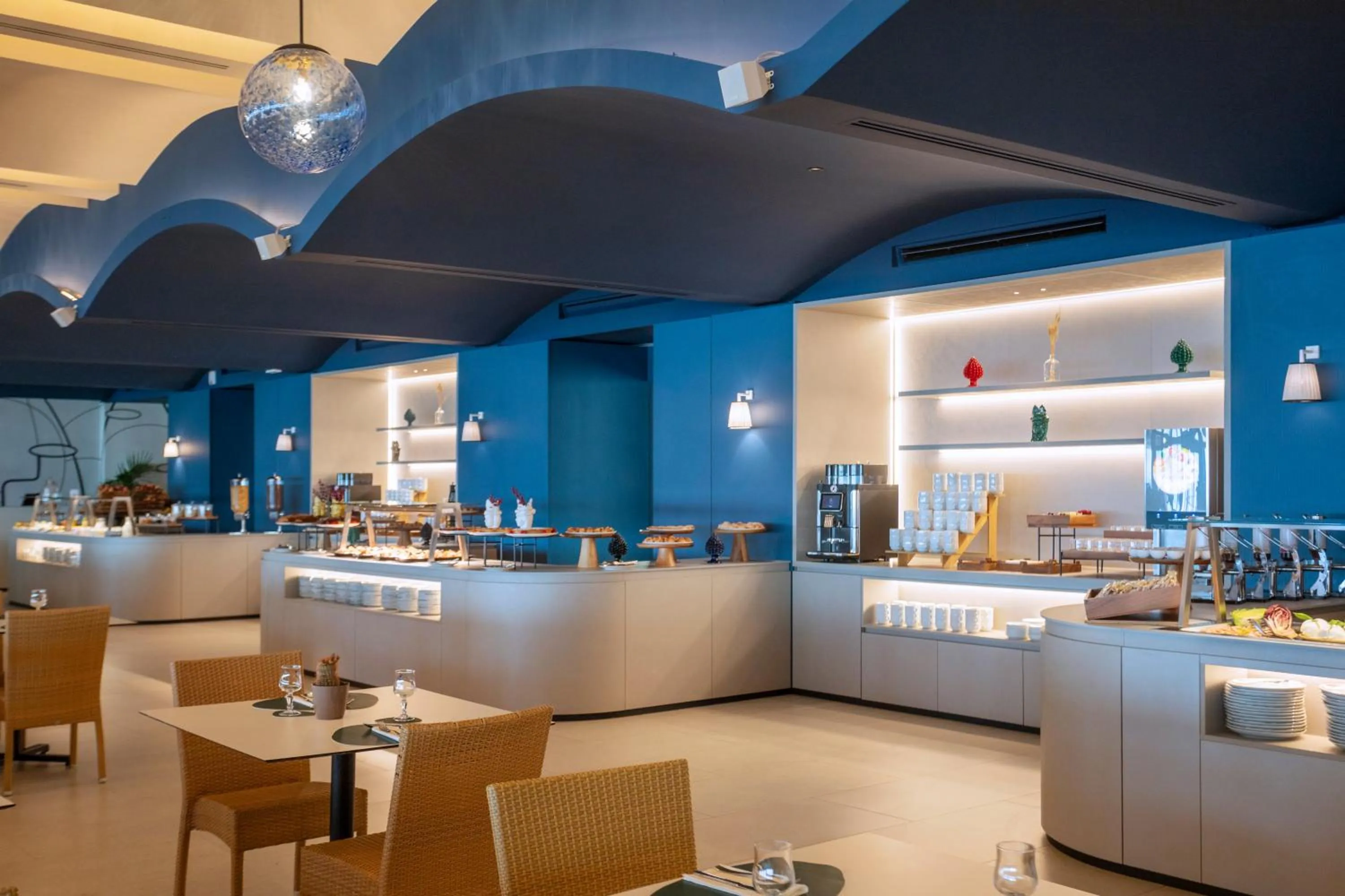 Restaurant/places to eat in Mangia's Torre Del Barone Resort & SPA