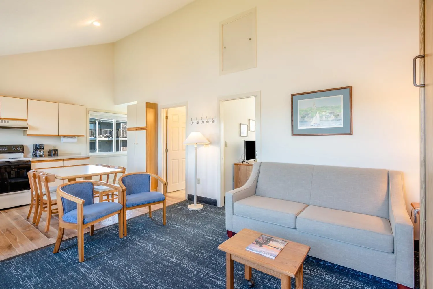 Bedroom in Green Harbor Resort