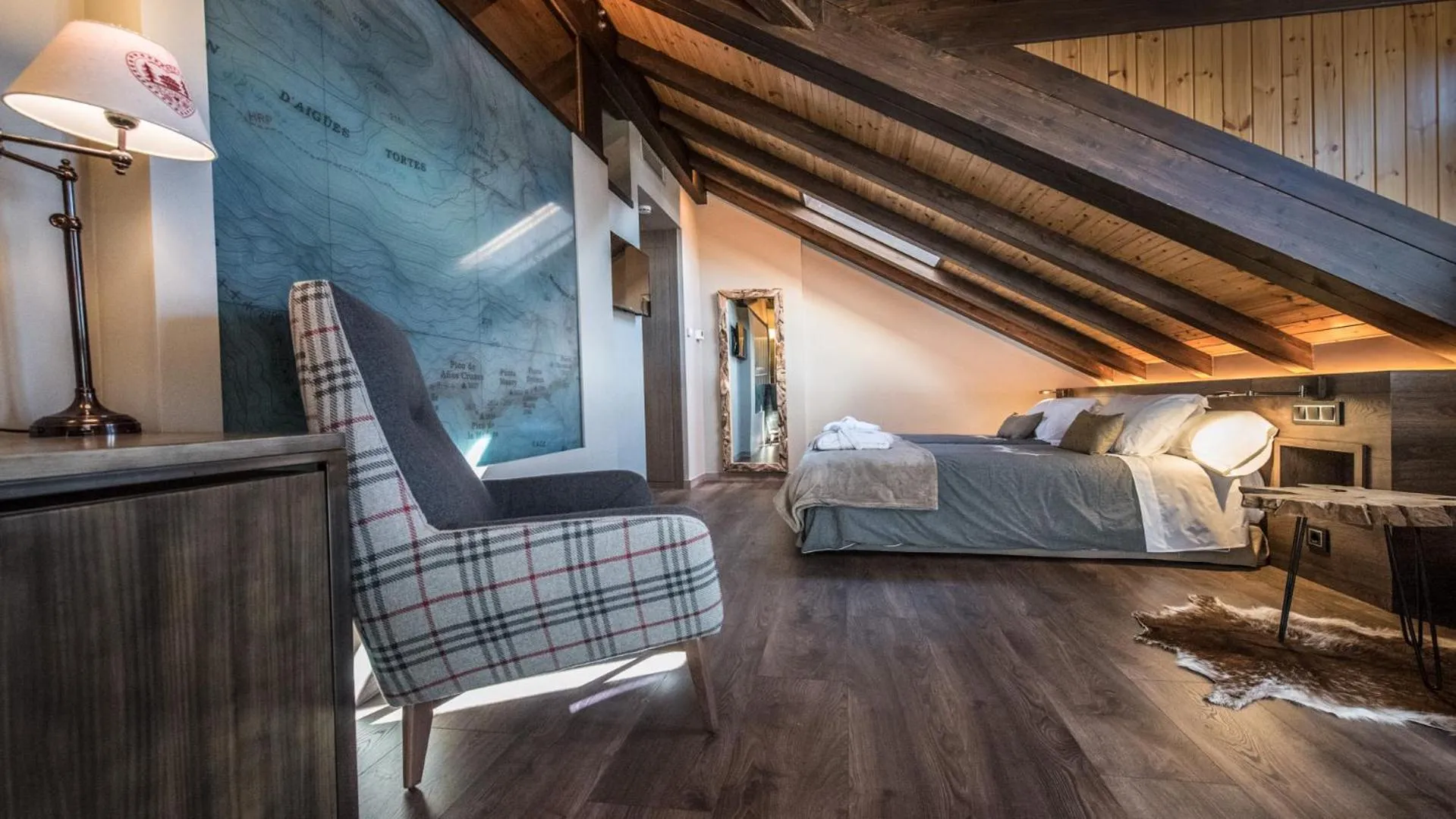 Photo of the whole room, Bed in Hotel Boutique La Neu