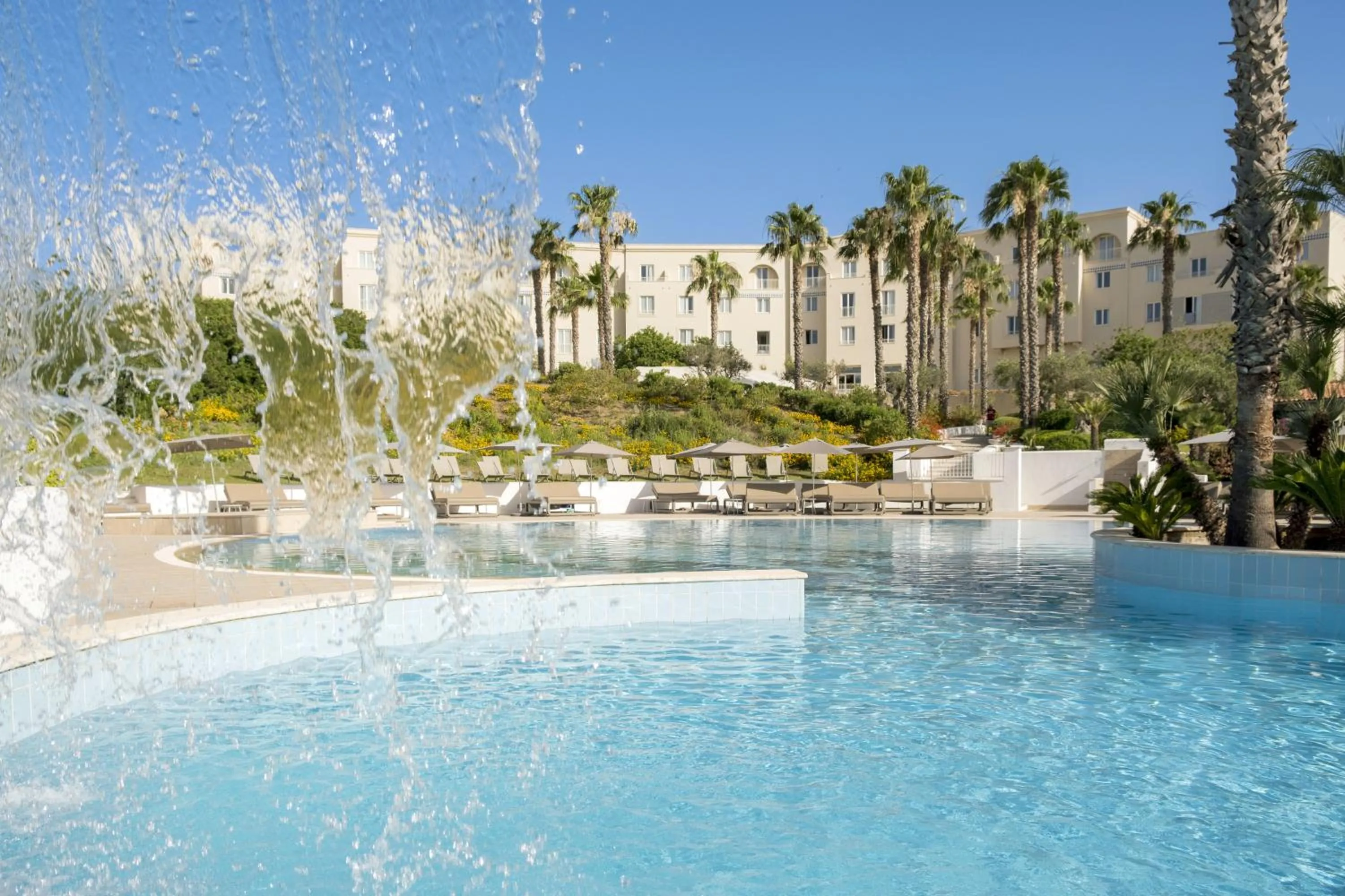 Swimming pool in Costanza Charme Club