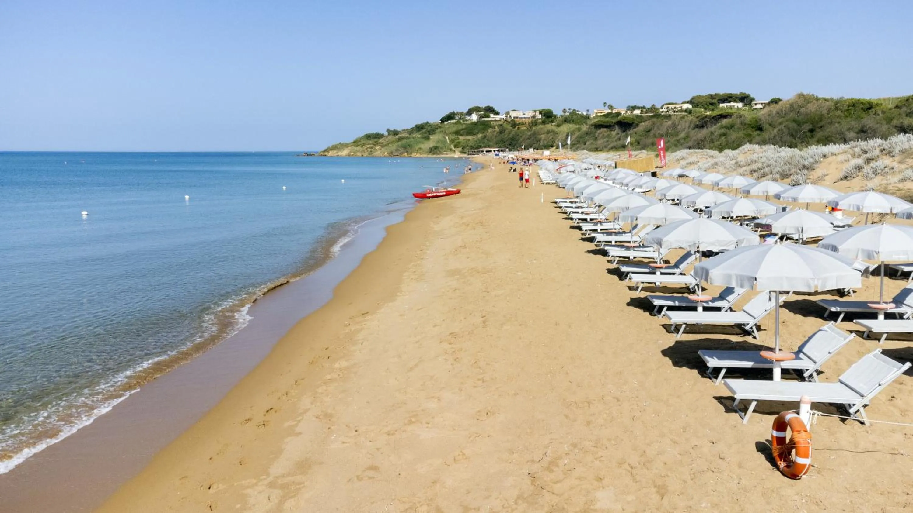 Beach in Costanza Charme Club