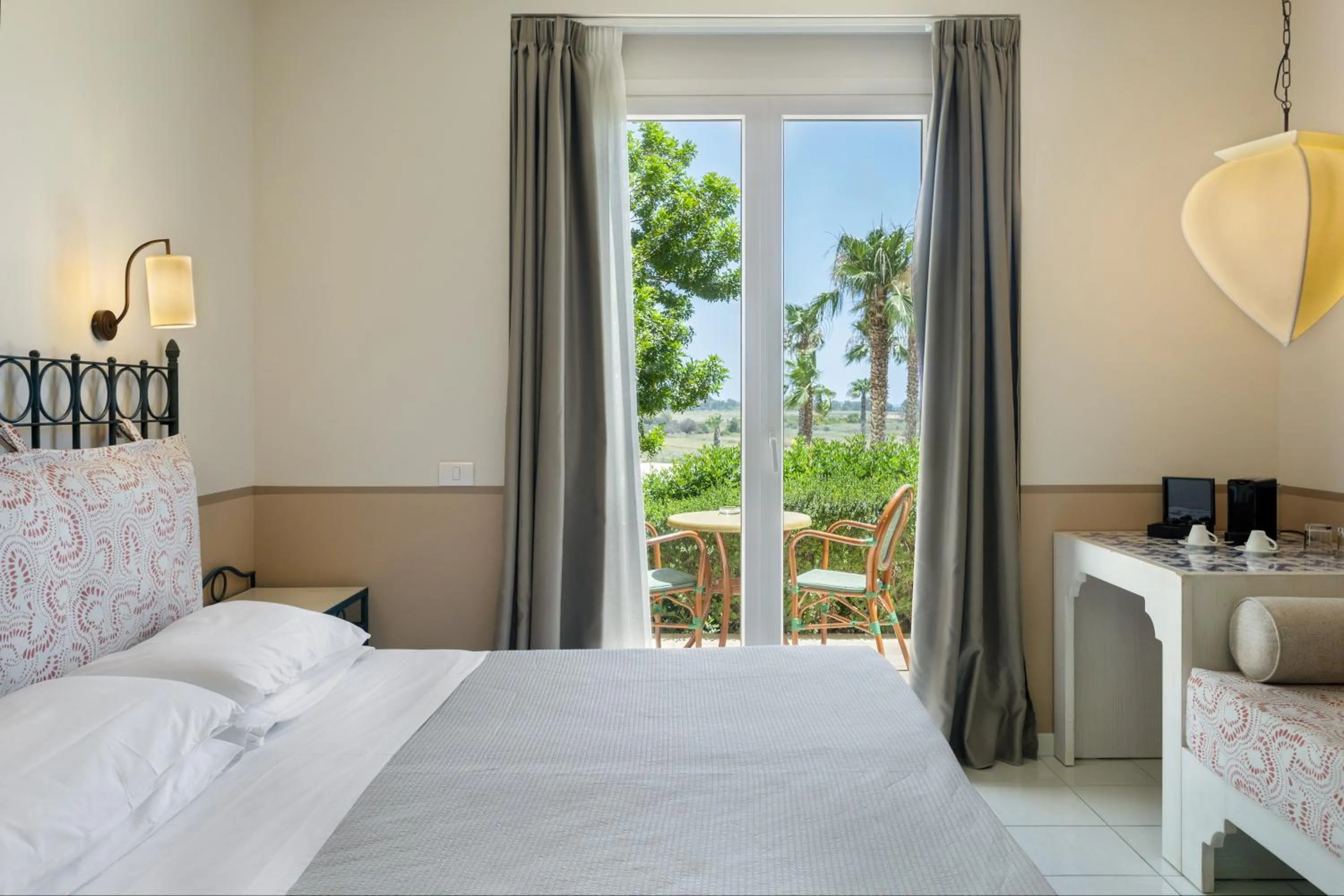 View (from property/room), Bed in Costanza Charme Club