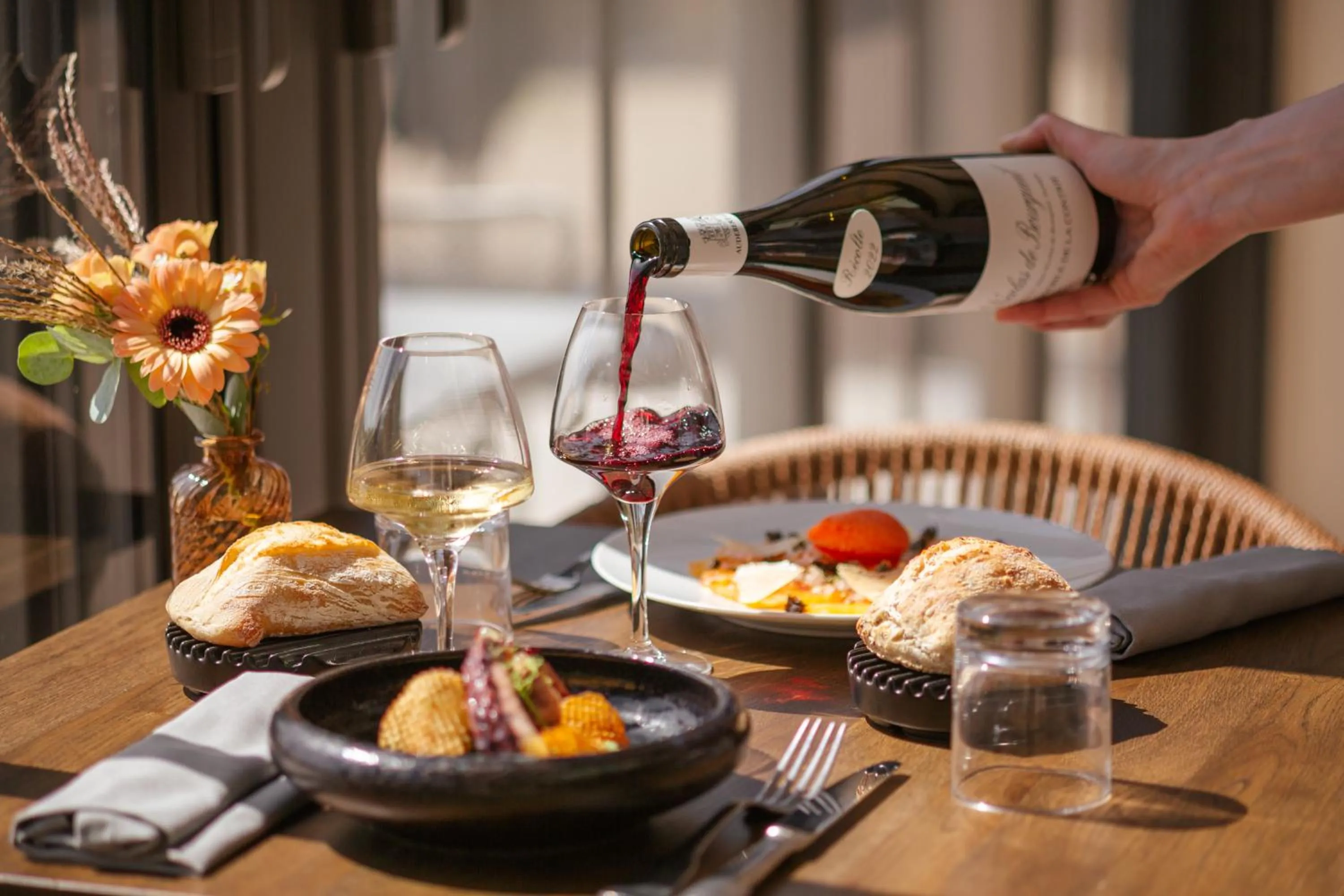 Restaurant/places to eat in Le Manoir de Kerbot