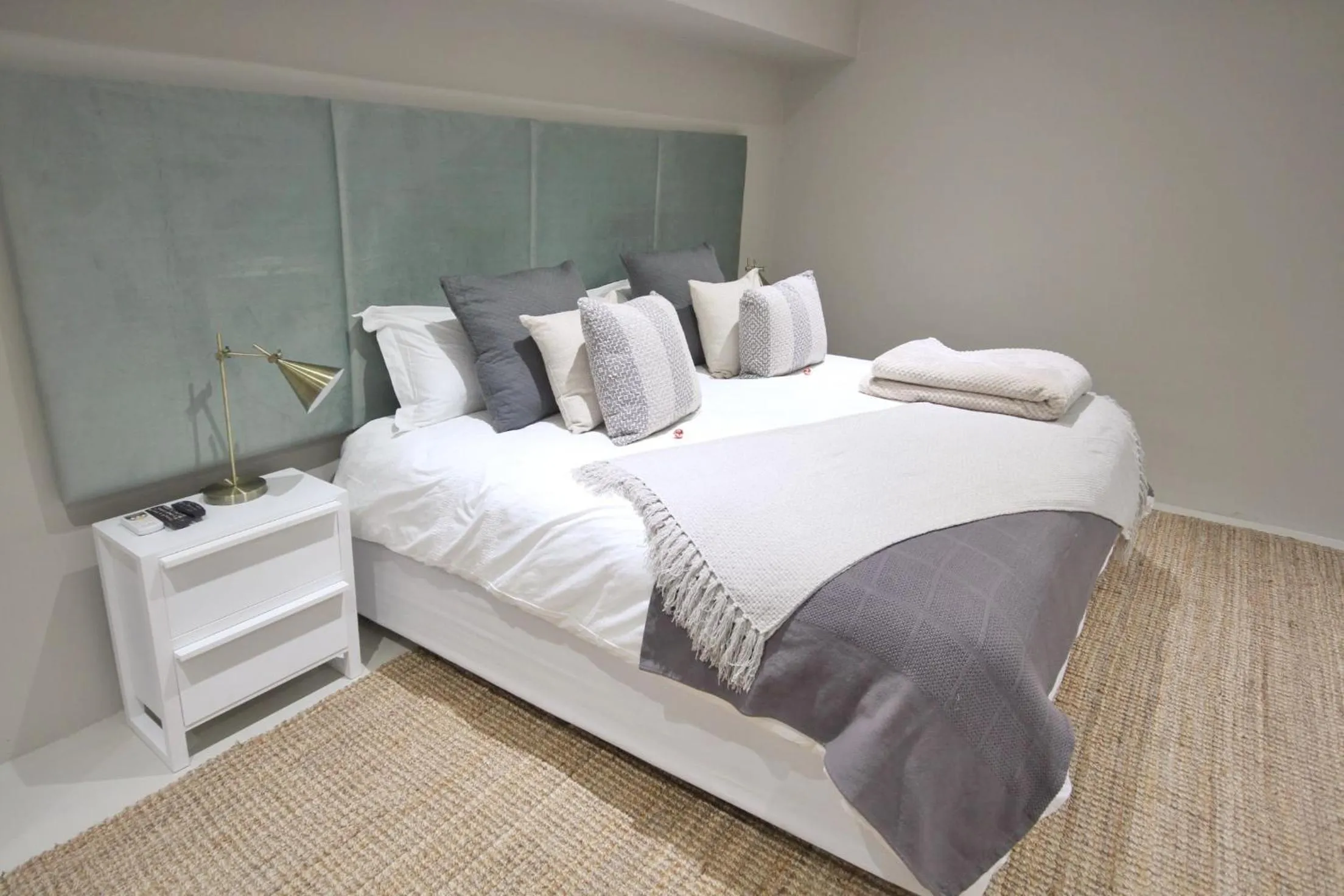 Photo of the whole room, Bed in Curry's Post Bed & Breakfast