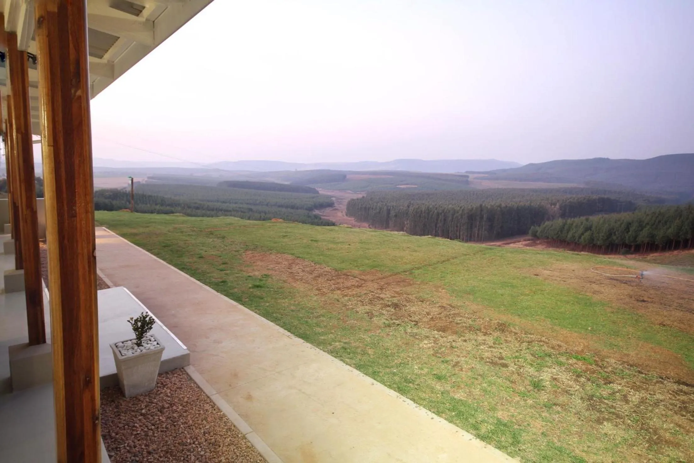 Patio in Curry's Post Bed & Breakfast