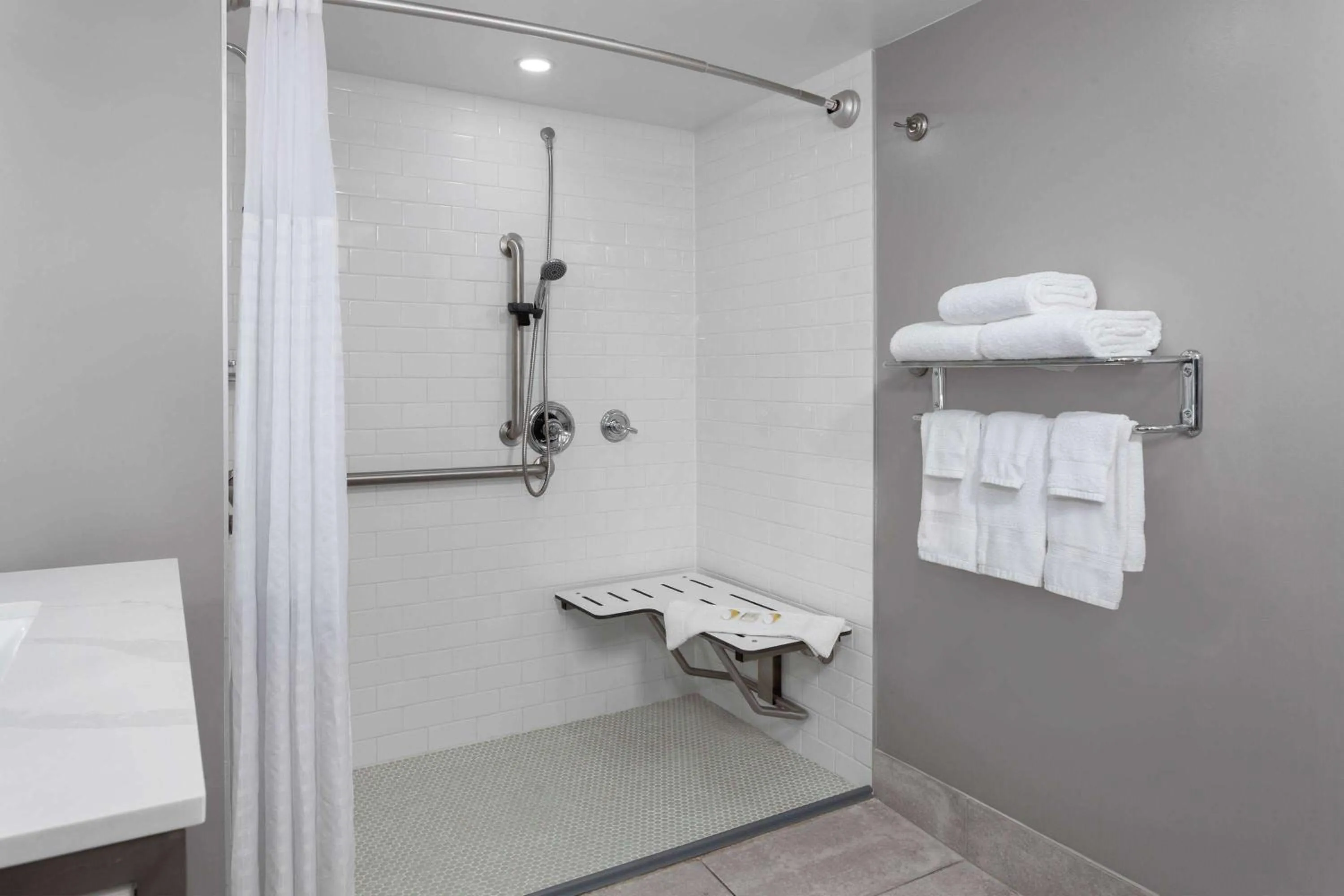 Shower in Days-Inn by Wyndham Baltimore Northwest