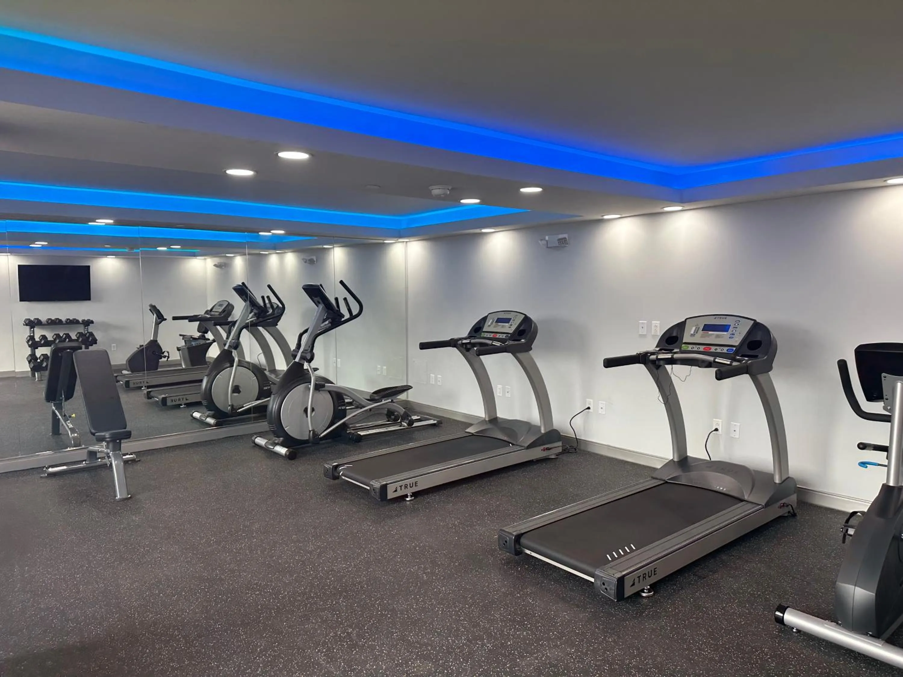 Fitness centre/facilities in Days-Inn by Wyndham Baltimore Northwest