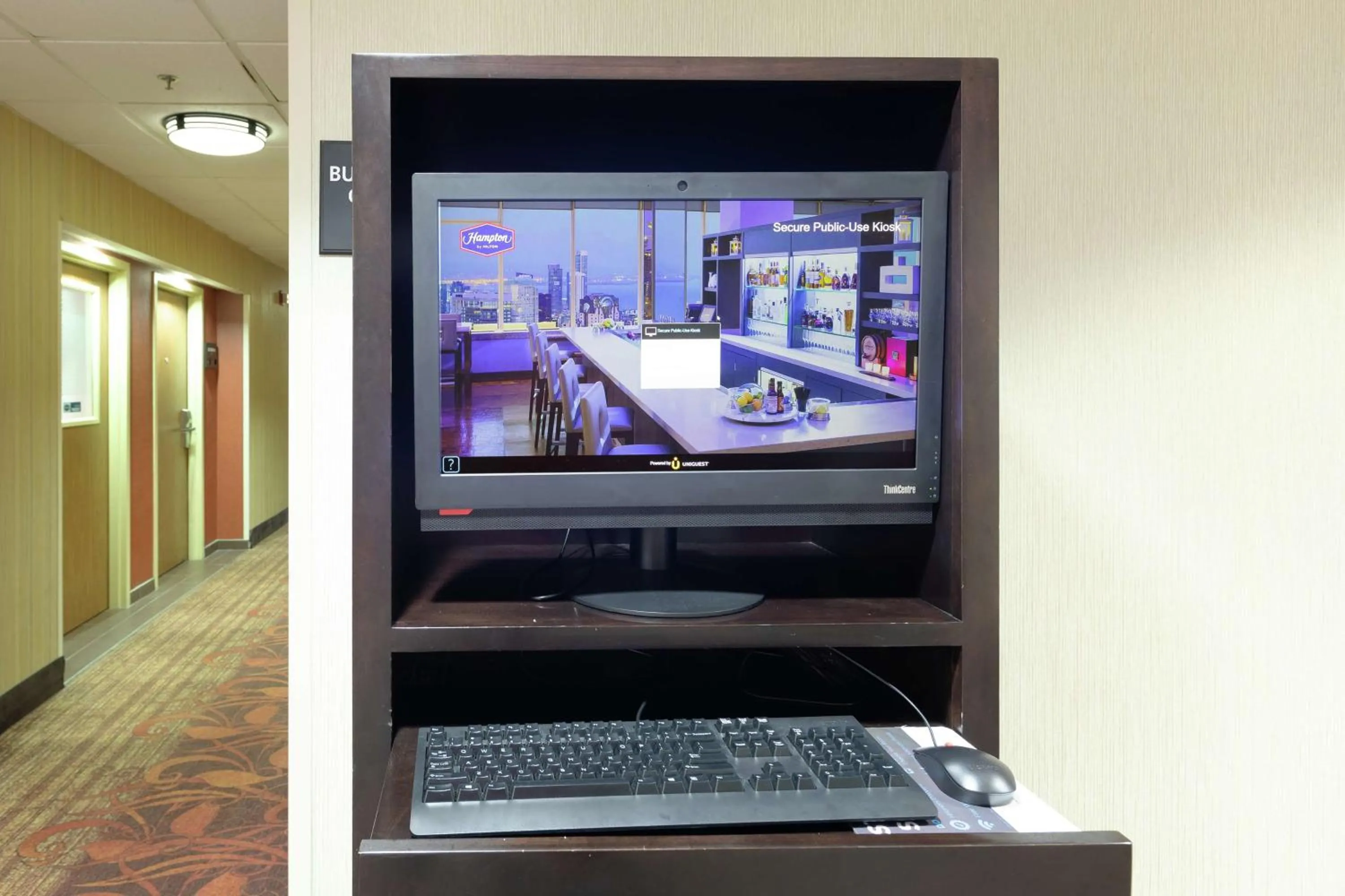 Business facilities in Hampton Inn Houma