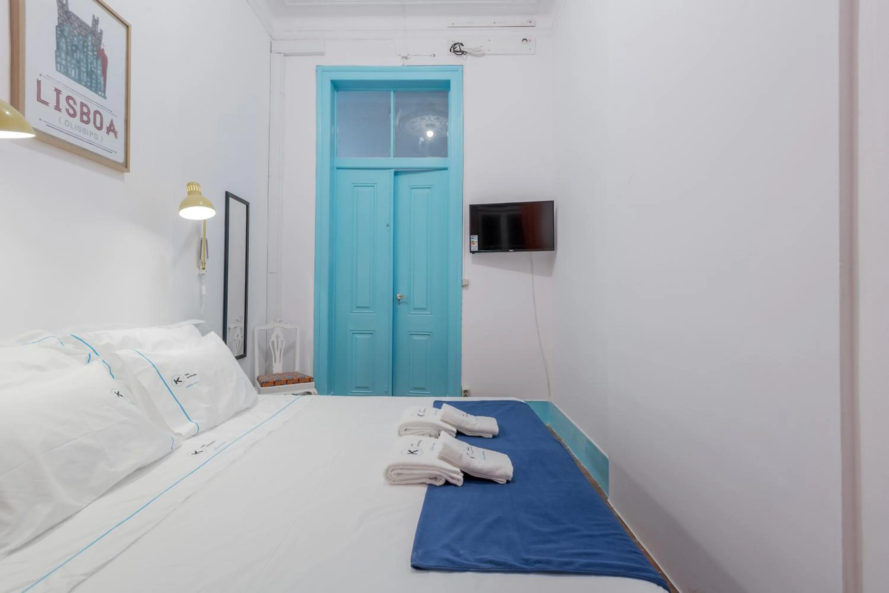 Bed in C&O Guest House Lisbon