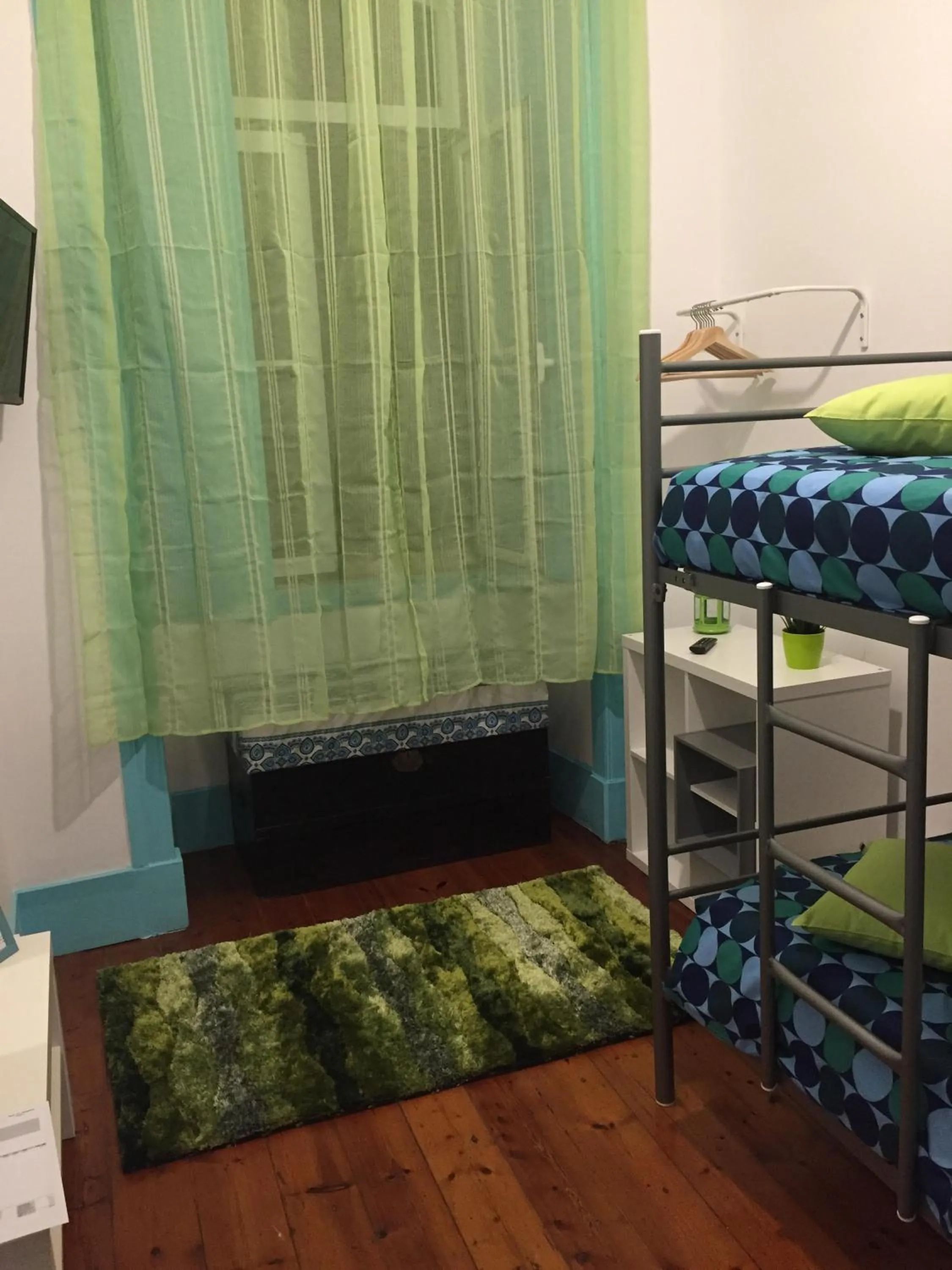 Photo of the whole room, Bed in C&O Guest House Lisbon