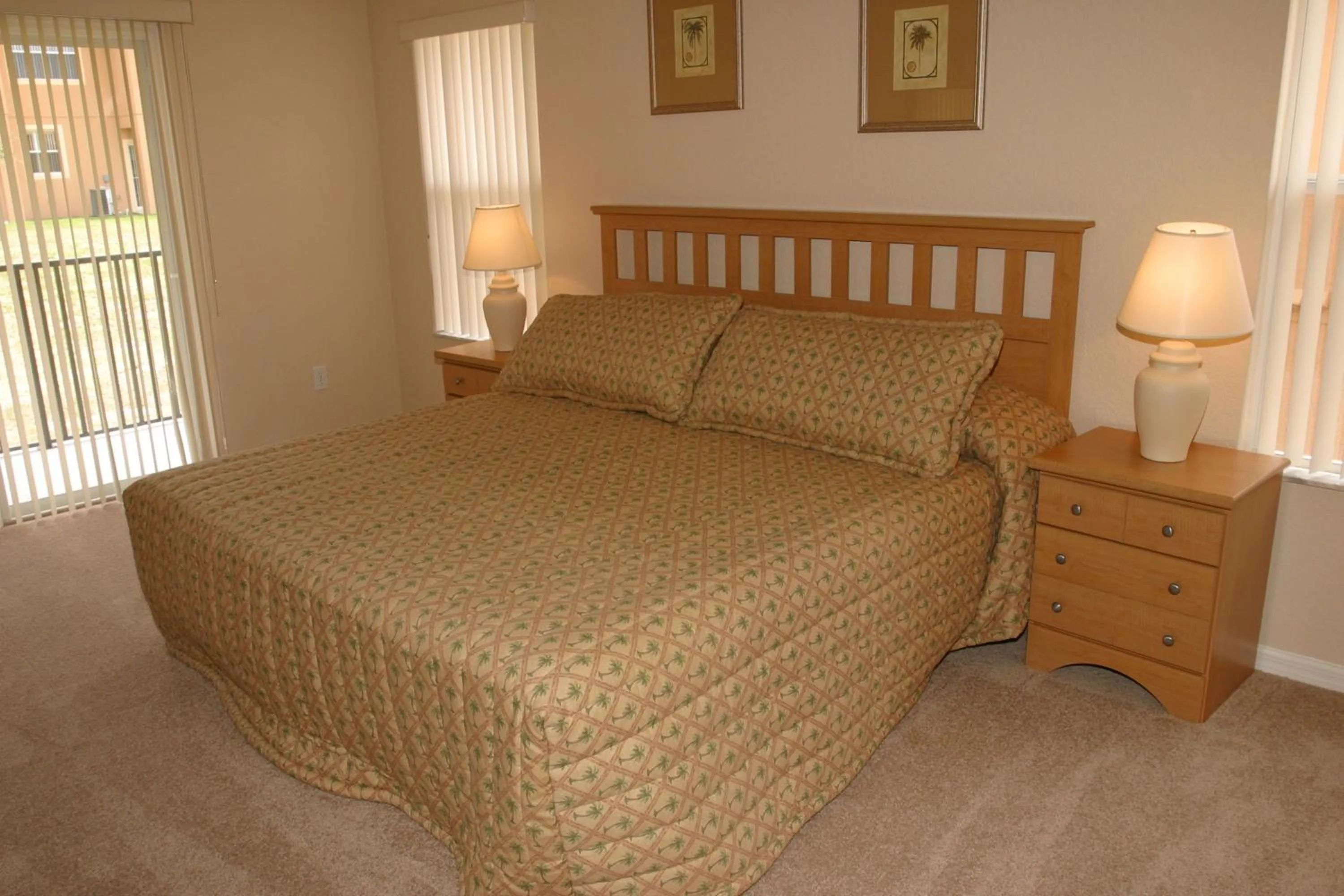 Bedroom in Regal Palms Resort & Spa