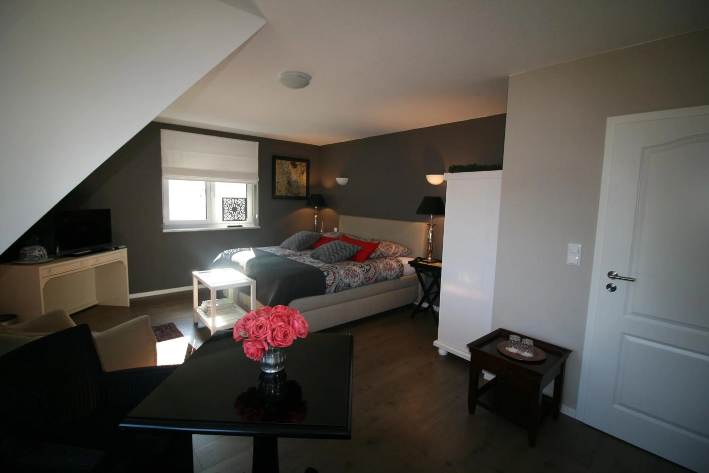 Photo of the whole room, Bed in B&B Arlesbrunnen