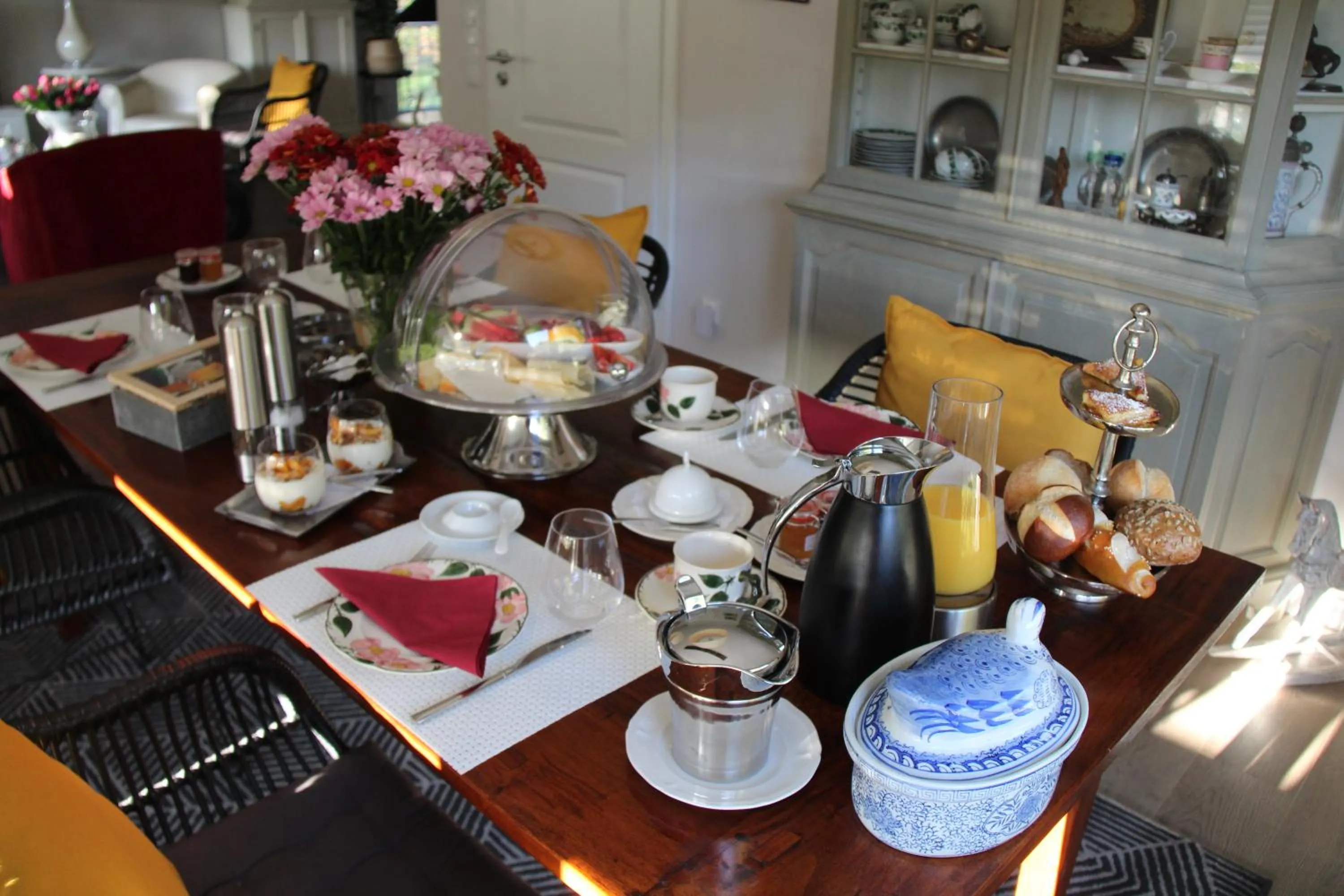 Breakfast in B&B Arlesbrunnen