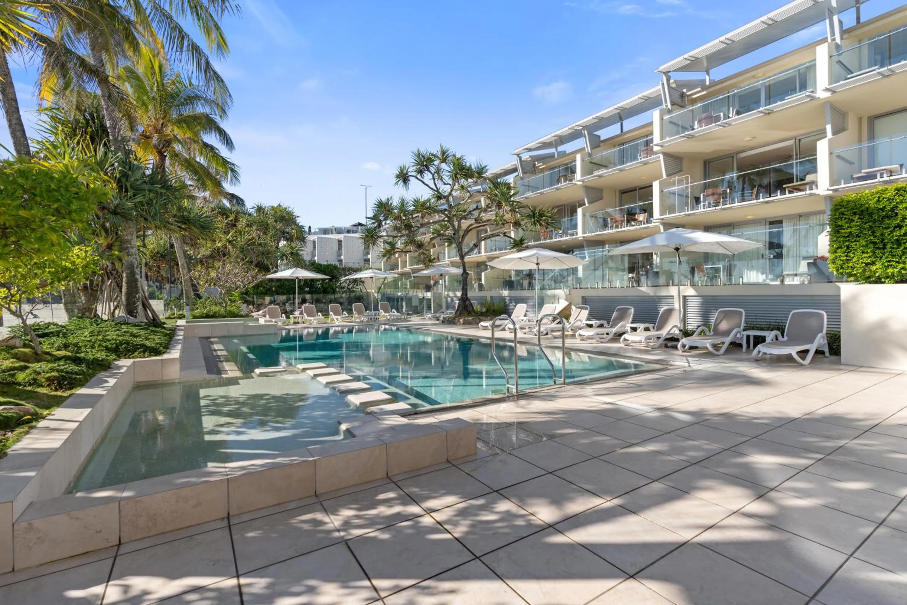 Property building in Fairshore Noosa