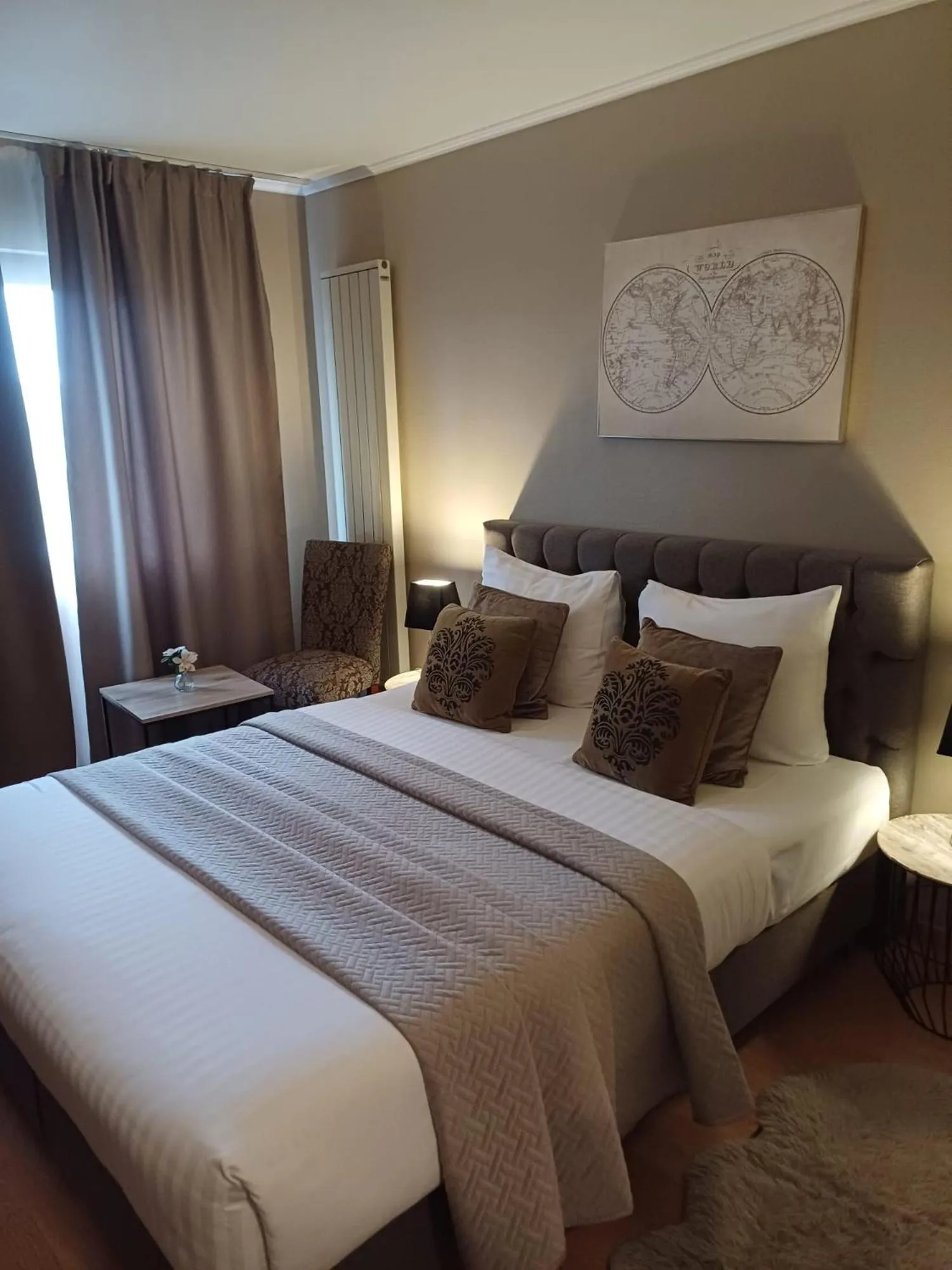 Bed in Park Hotel Airport