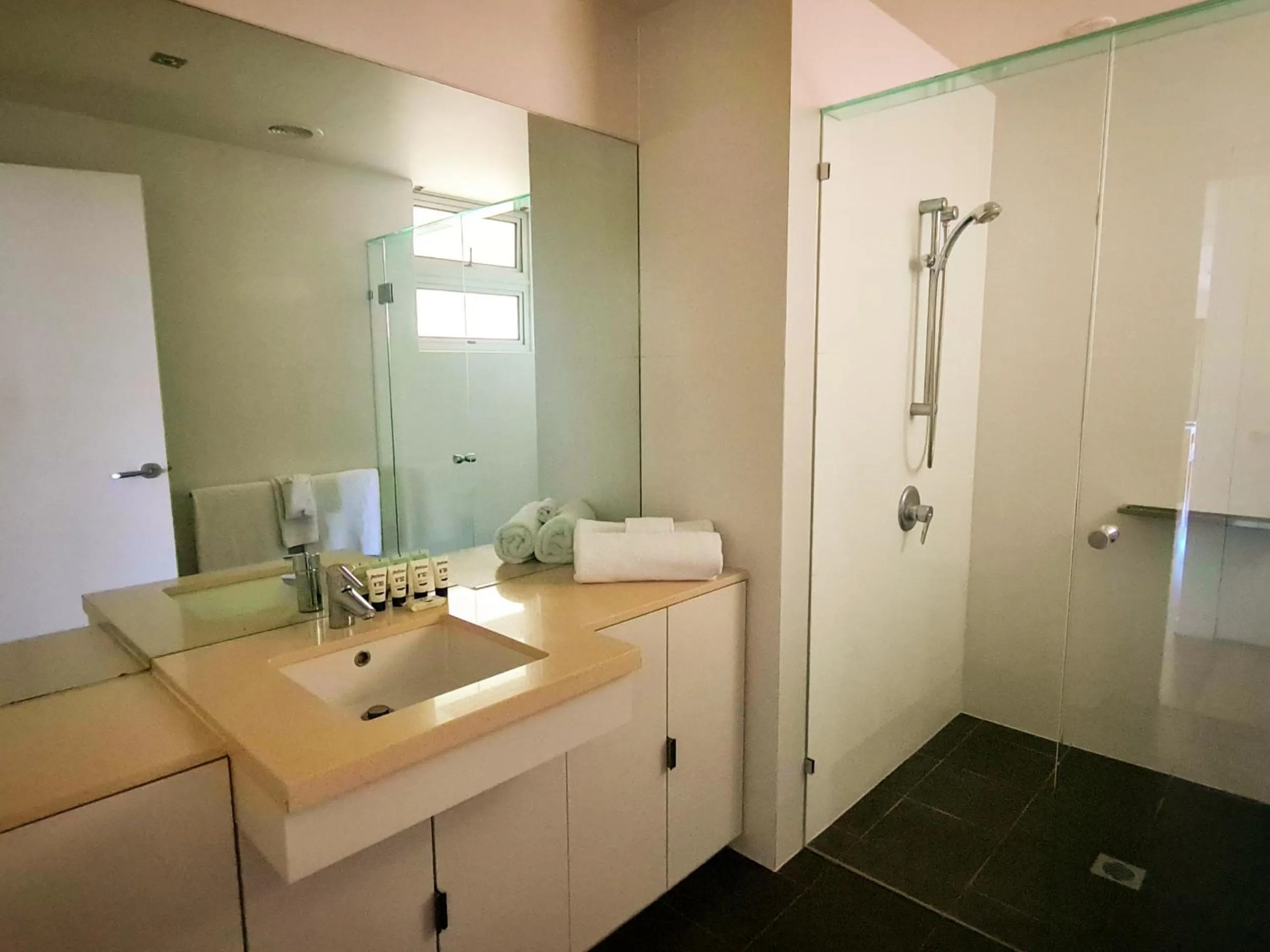 Bathroom in The Beach Cabarita