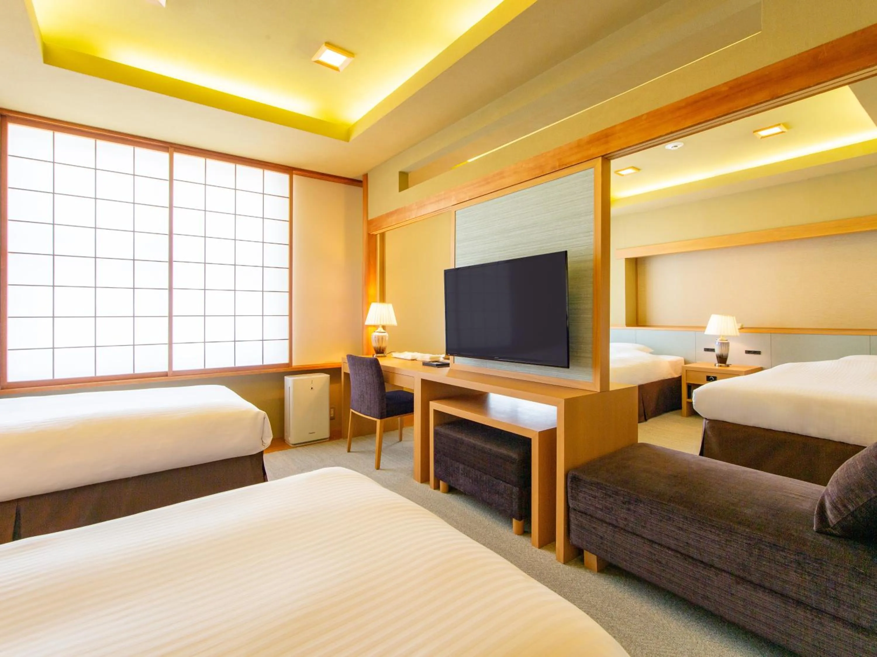 Bed in Premier Hotel Mojiko