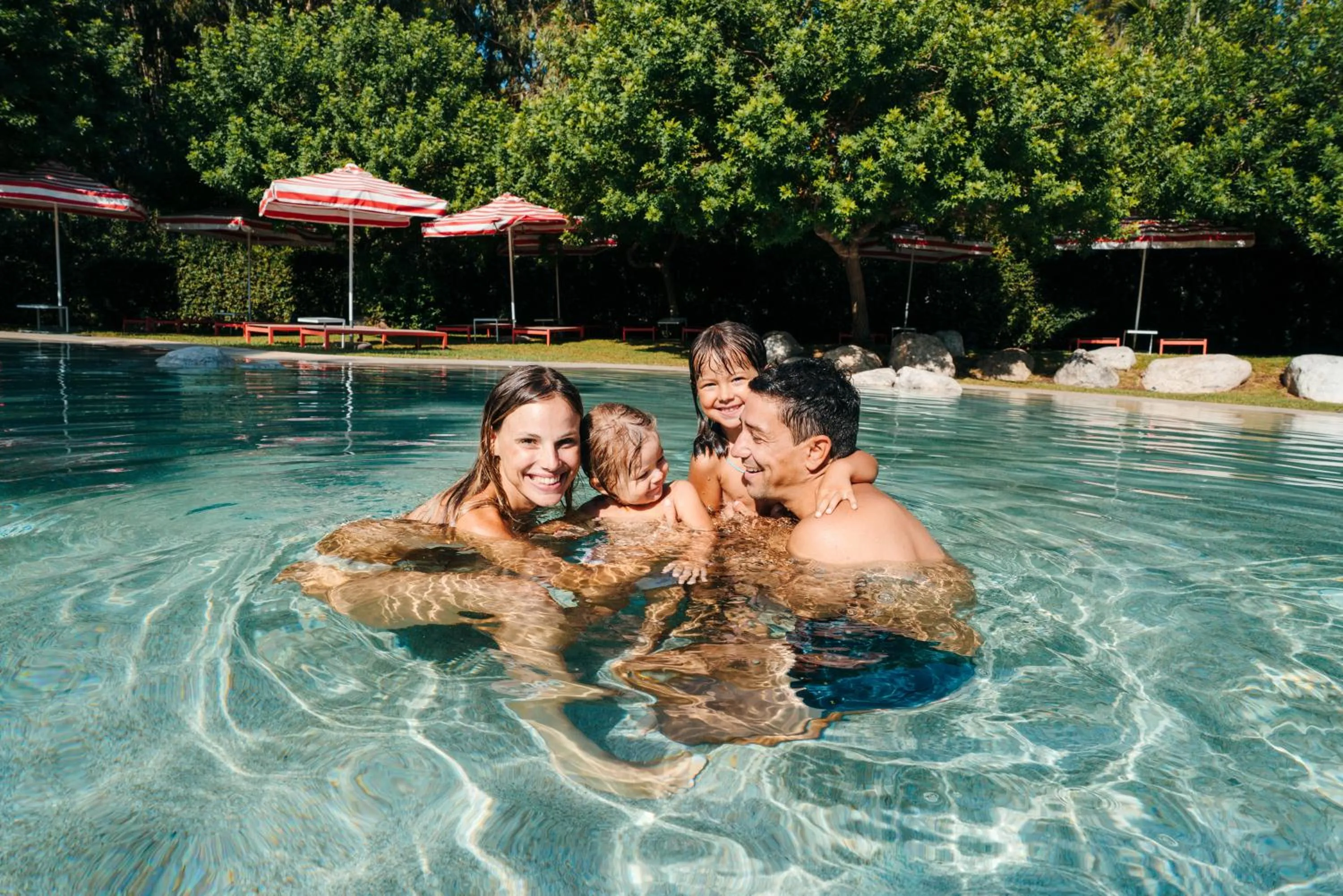 Family in Mangia's Brucoli, Sicily, Autograph Collection
