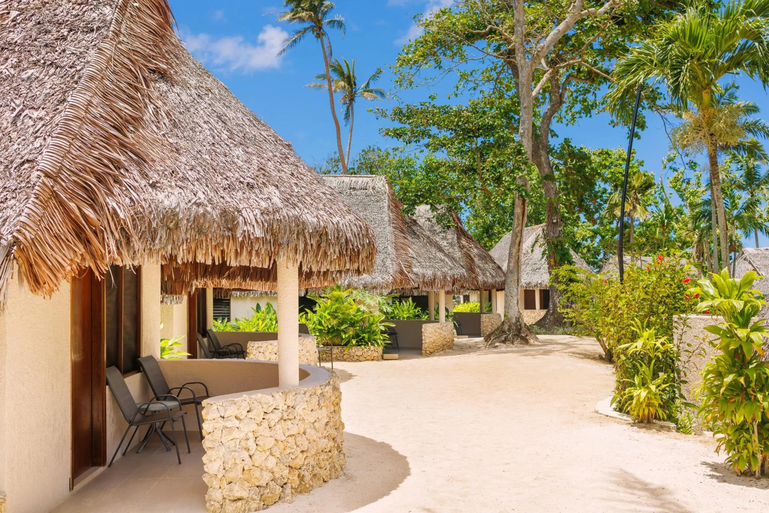 Garden in Breakas Beach Resort