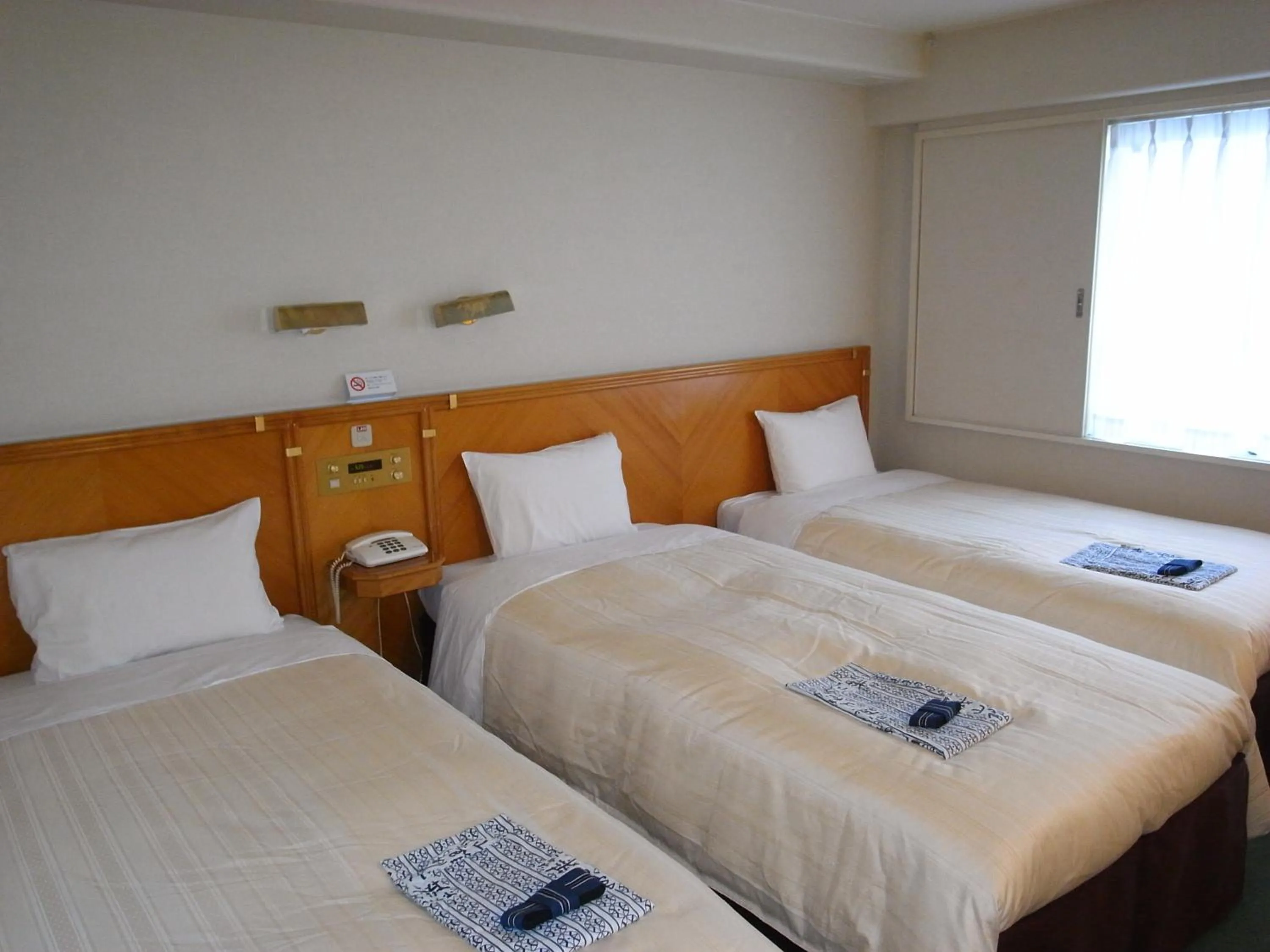 Photo of the whole room, Bed in Hotel Kizankan