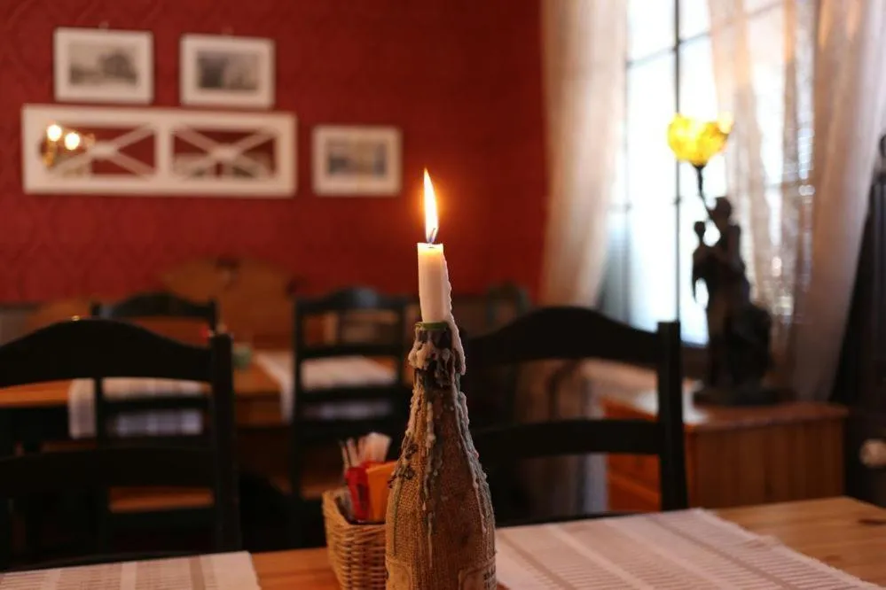 Buffet breakfast, Bed in Hotel Kievari