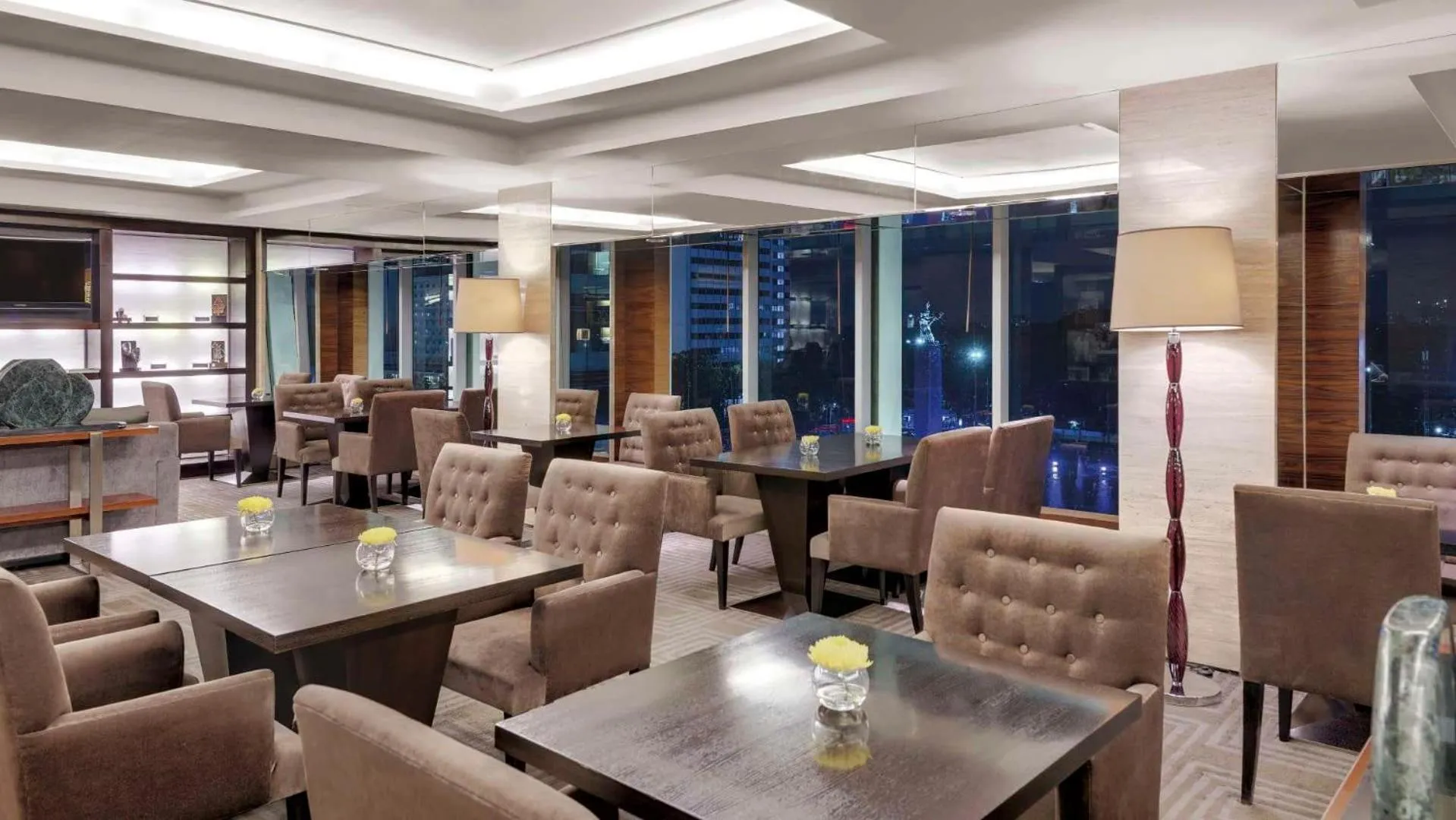 Lounge or bar in Hotel Indonesia Kempinski Jakarta