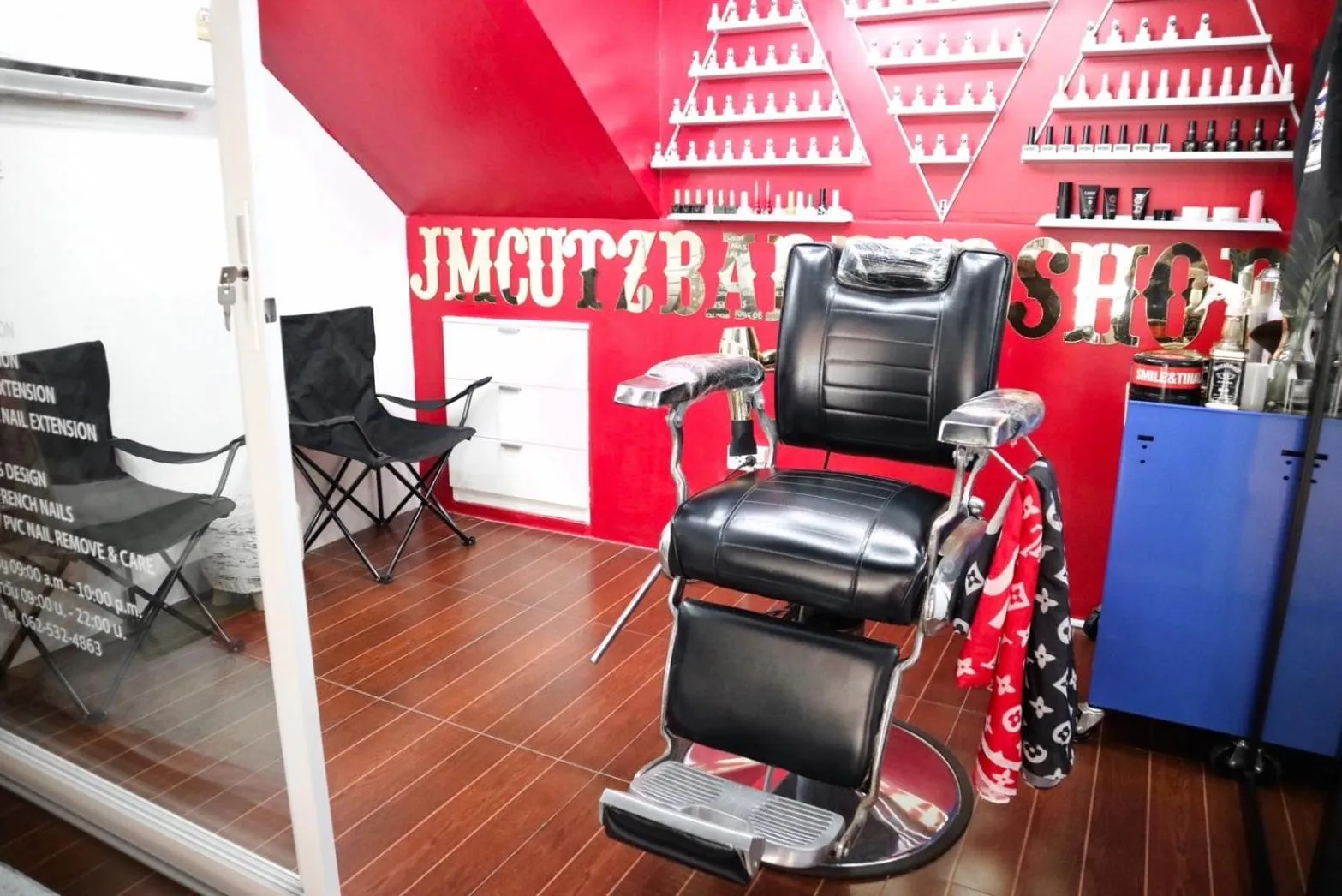 hair dryier in Sunshine Guest House