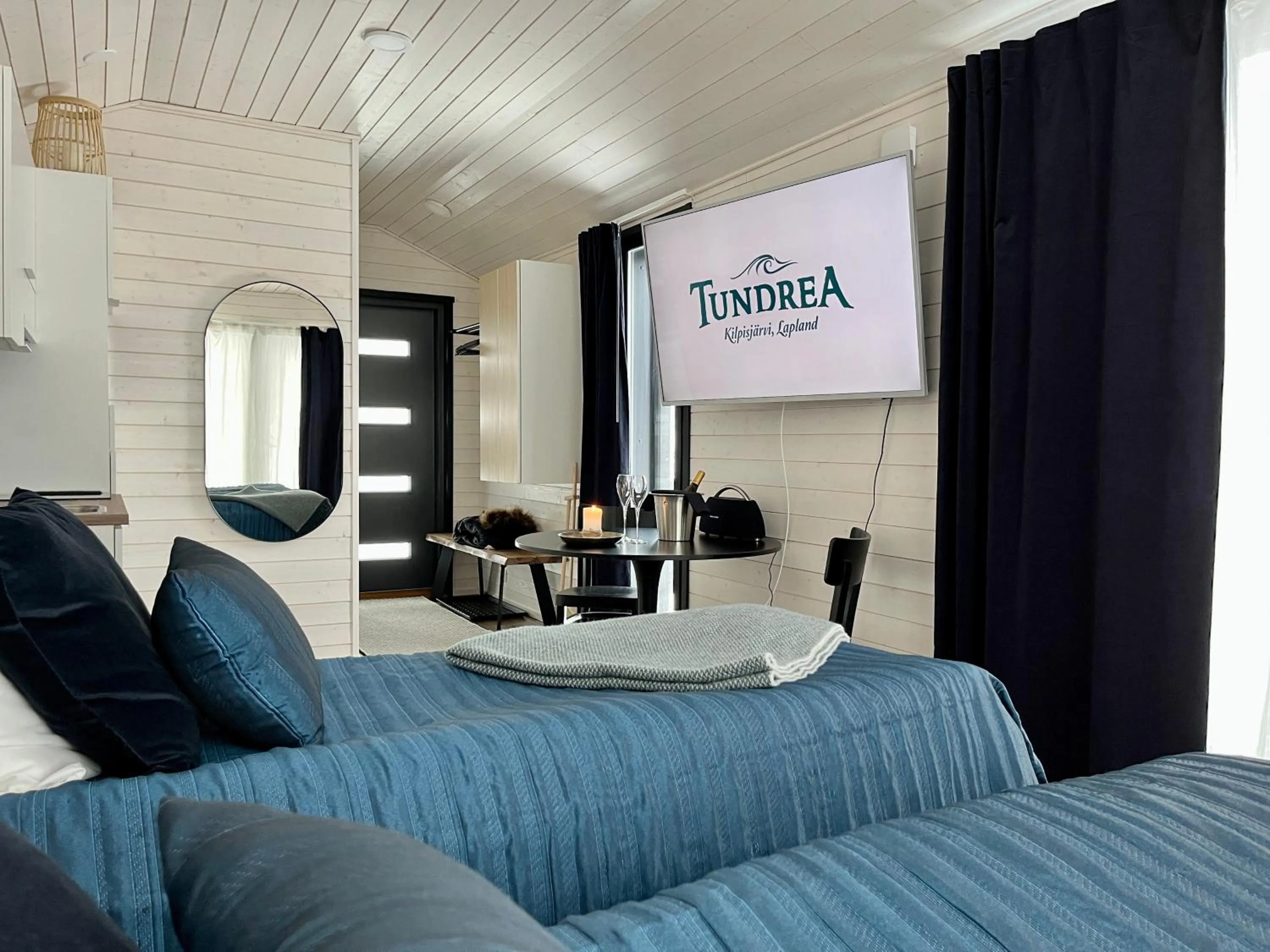 Photo of the whole room in Tundrea Holiday Resort