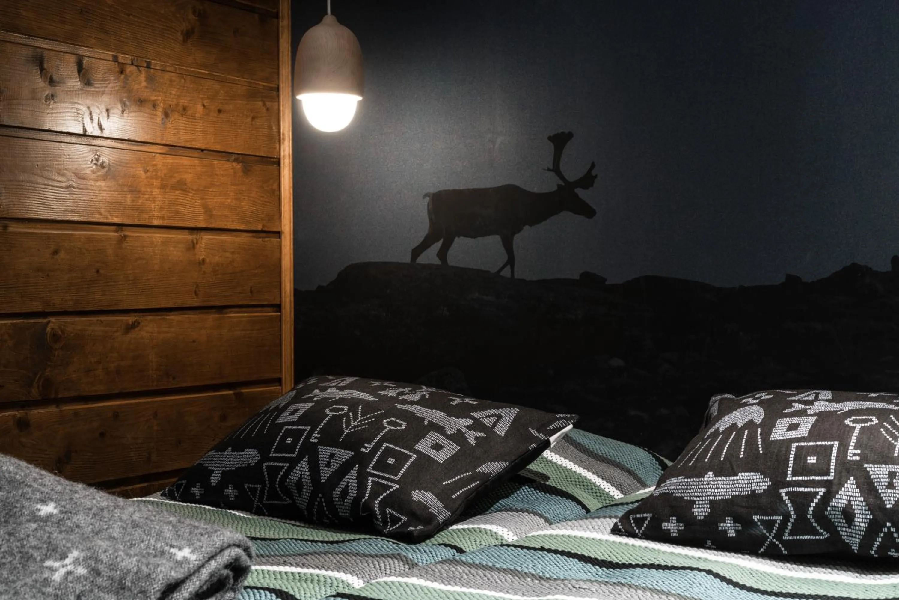 Decorative detail, Bed in Tundrea Holiday Resort