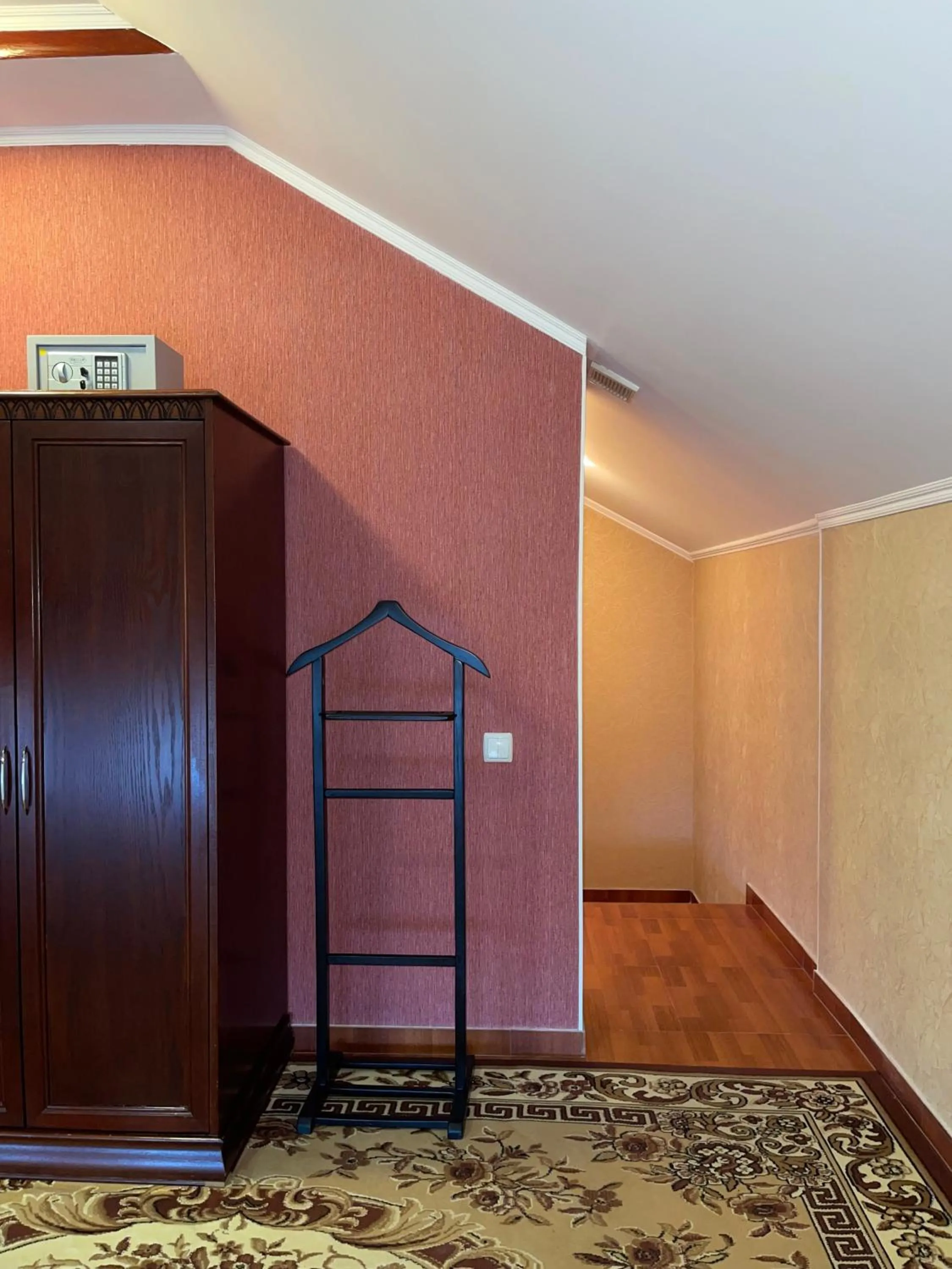 Photo of the whole room, Bed in Vila Muntenia Hotel