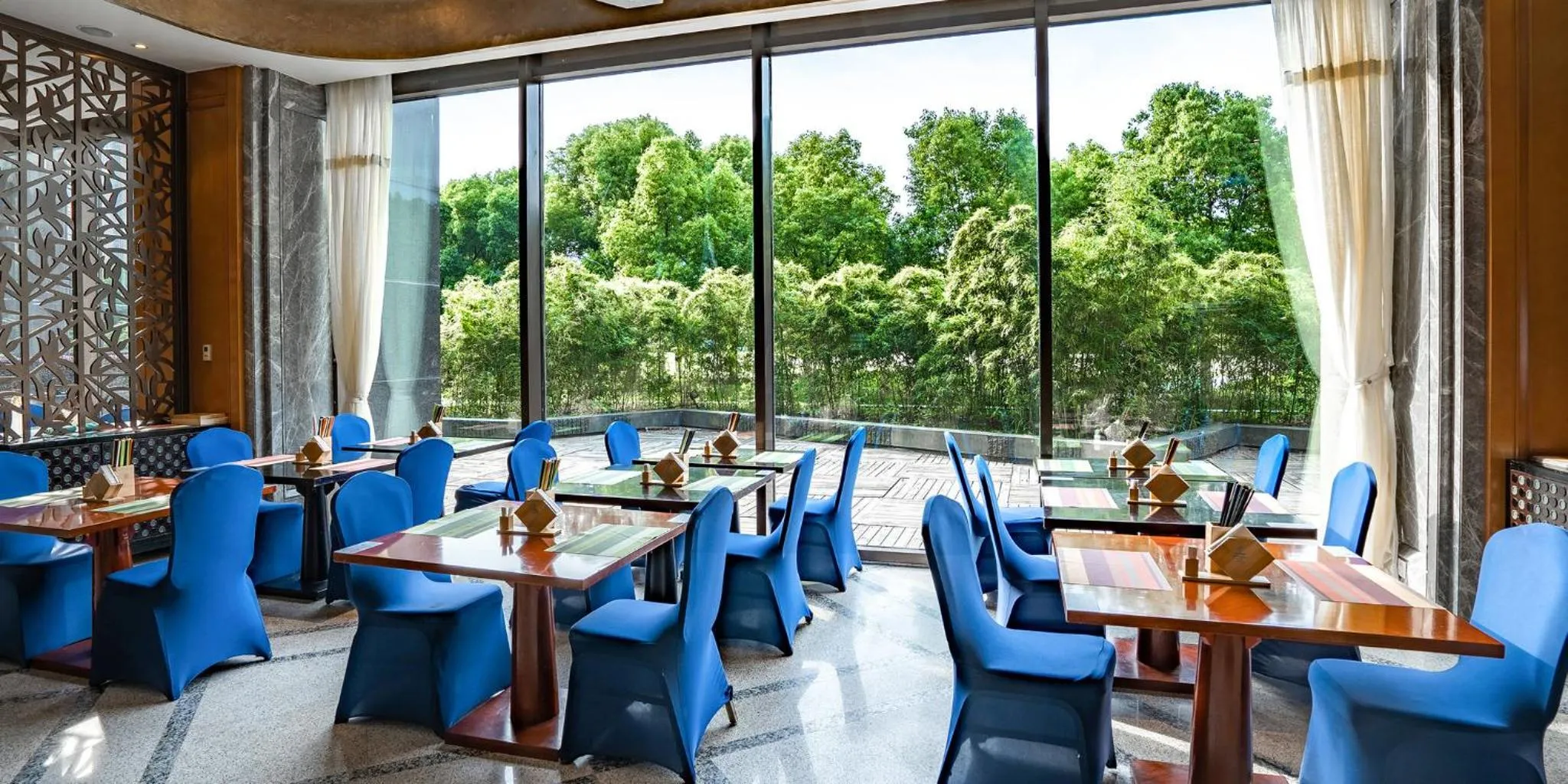 Restaurant/places to eat in Holiday Inn Changzhou Wujin by IHG