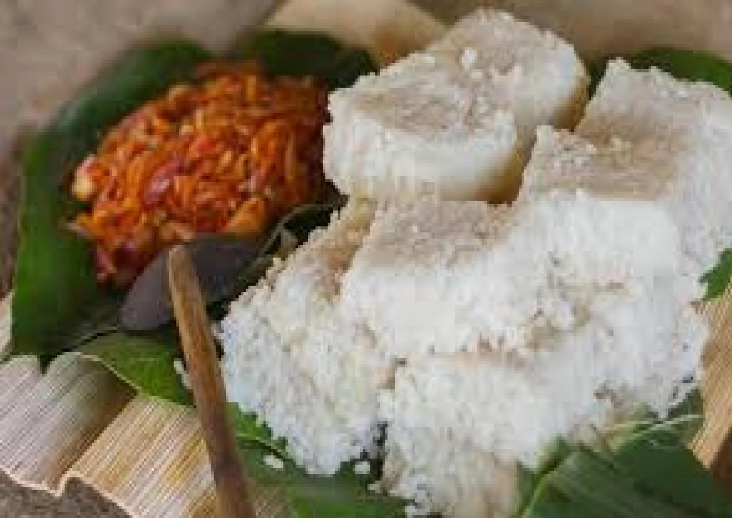 Asian breakfast in Mama's Hostel by Taprobane