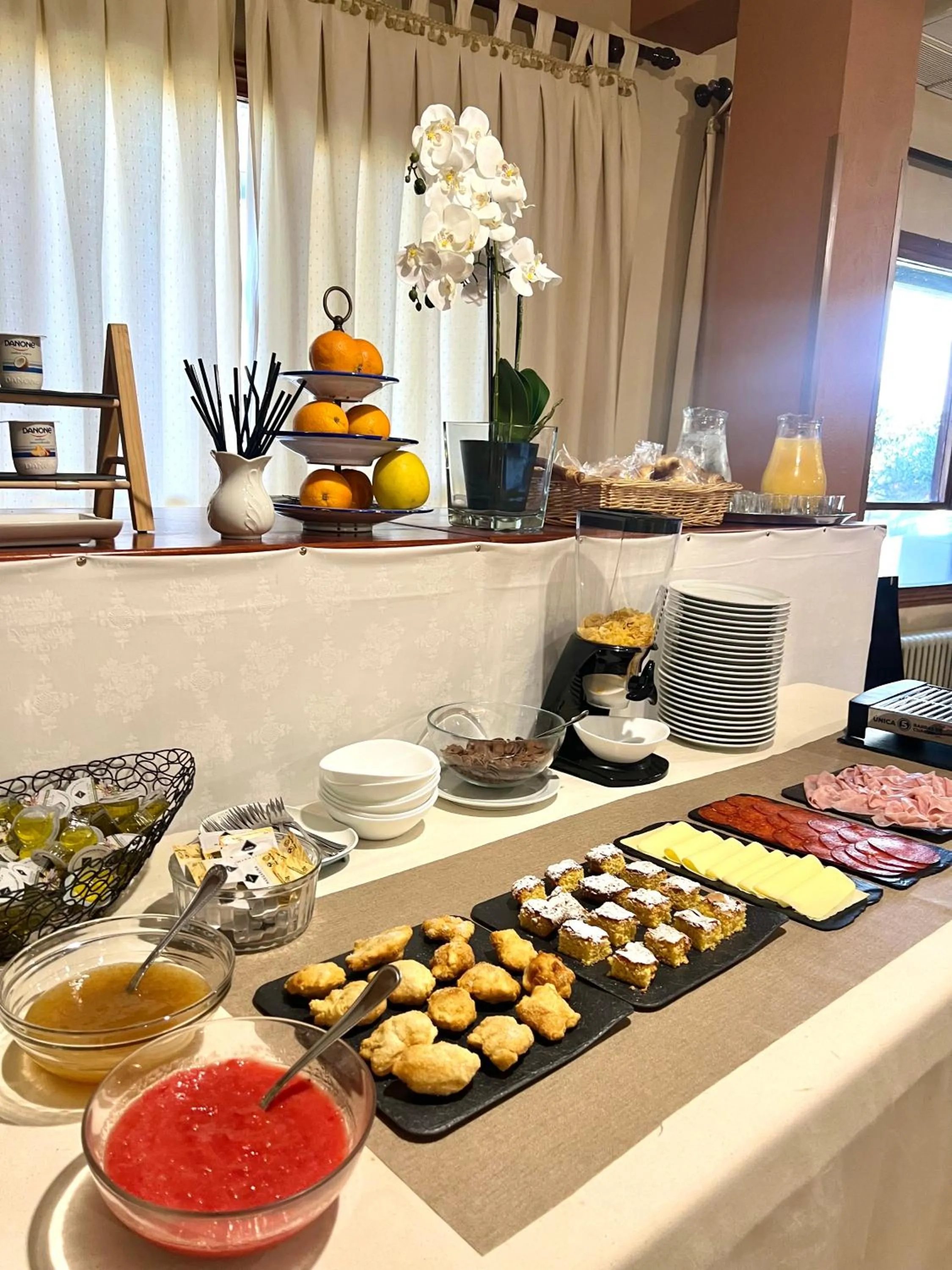 Breakfast in Hotel Barbacedo