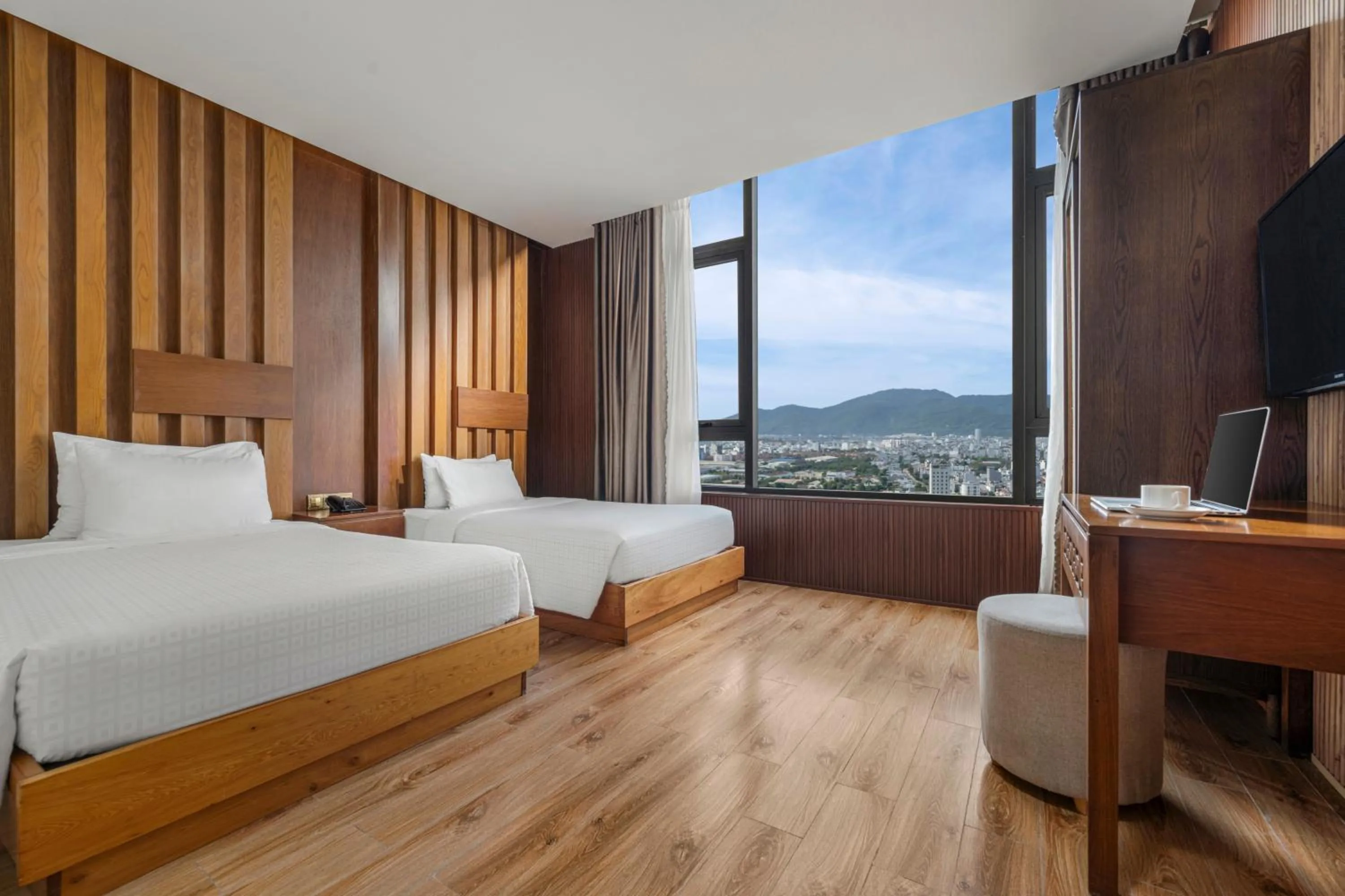 Bedroom, Bed in Nhu Minh Plaza Danang Hotel