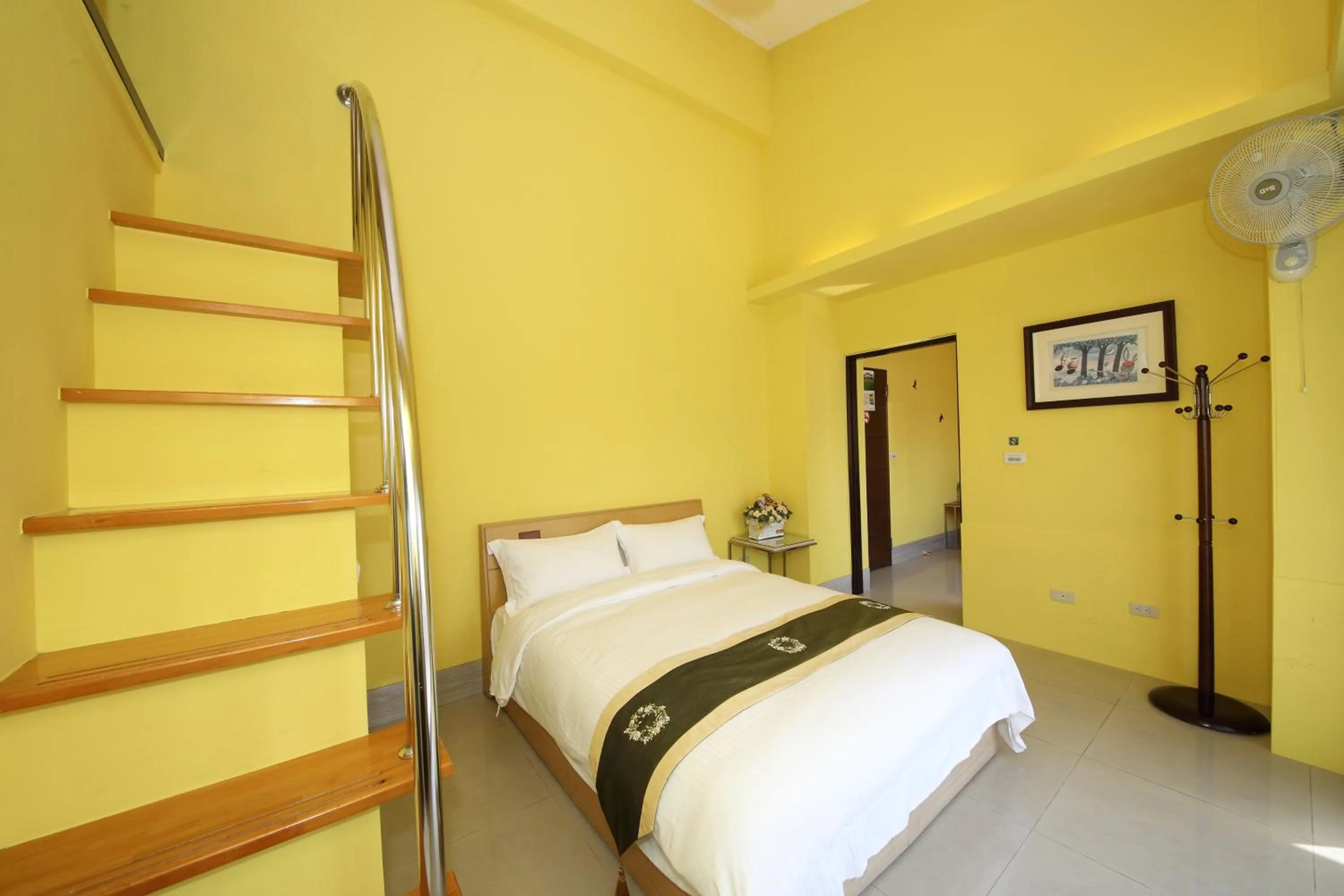 Living room, Bed in Yue Ya Guan Homestay