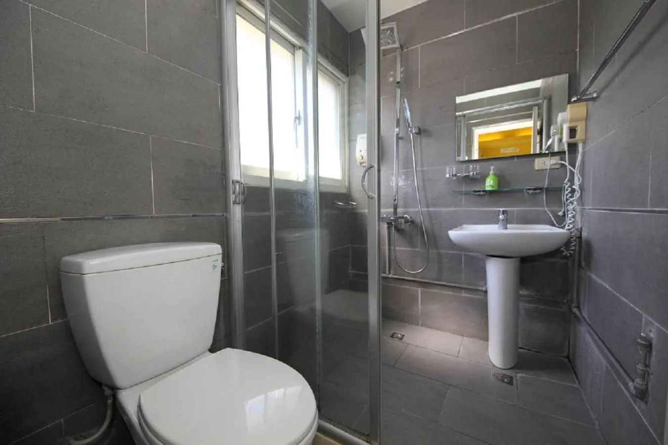 Bathroom in Yue Ya Guan Homestay