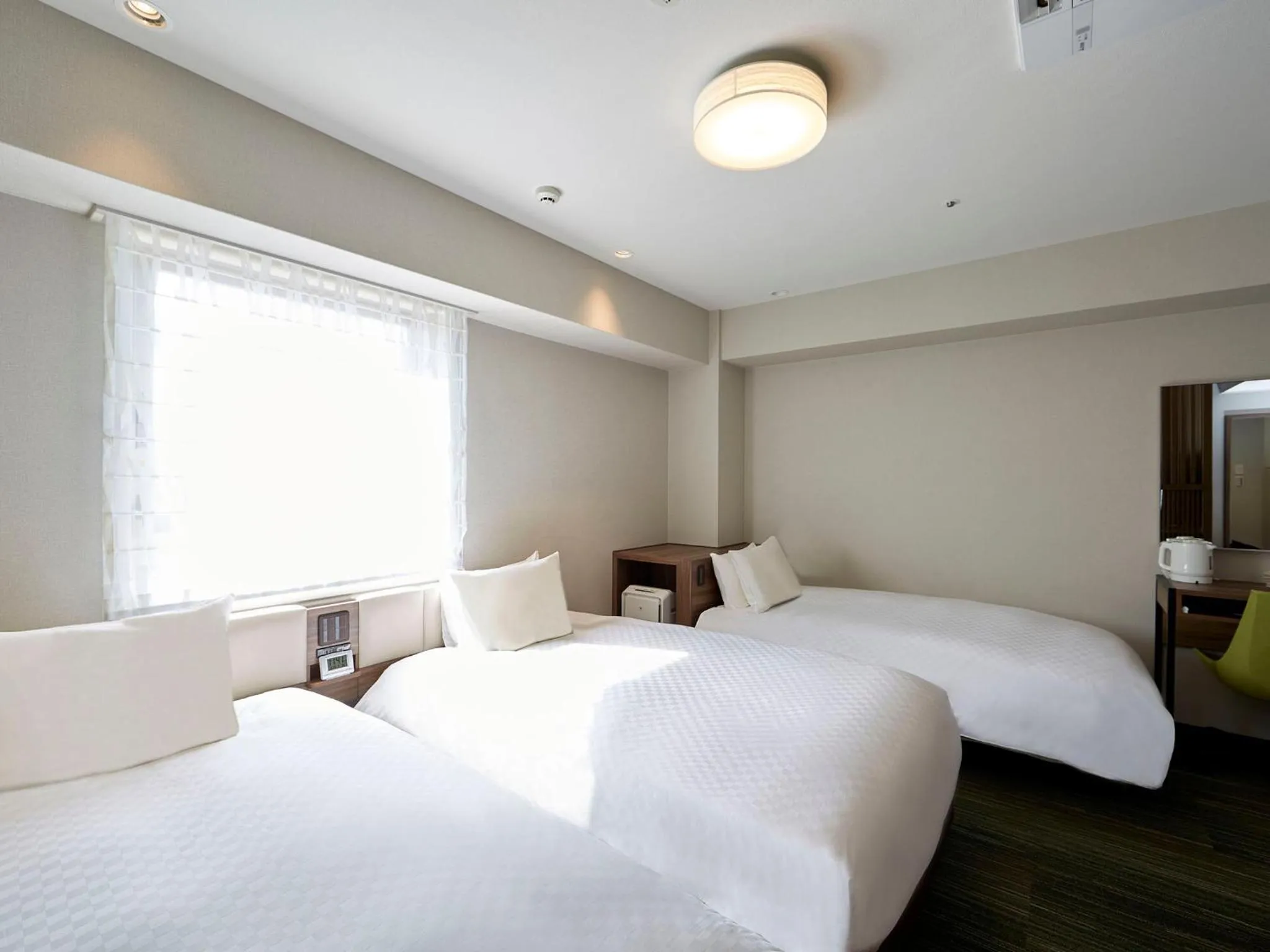 Photo of the whole room, Bed in Hearton Hotel Shinsaibashi Nagahoridouri